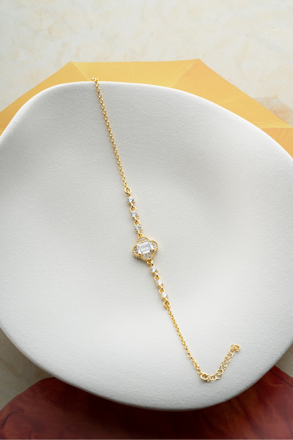 Gümüş Taşlı Yonca Bileklik