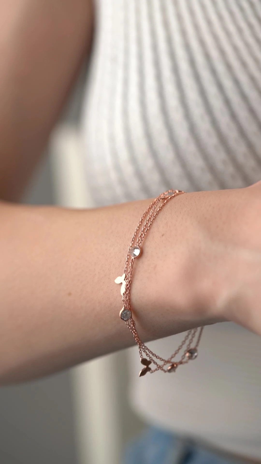 Gümüş Rose Kelebek Figürlü Trend Bileklik