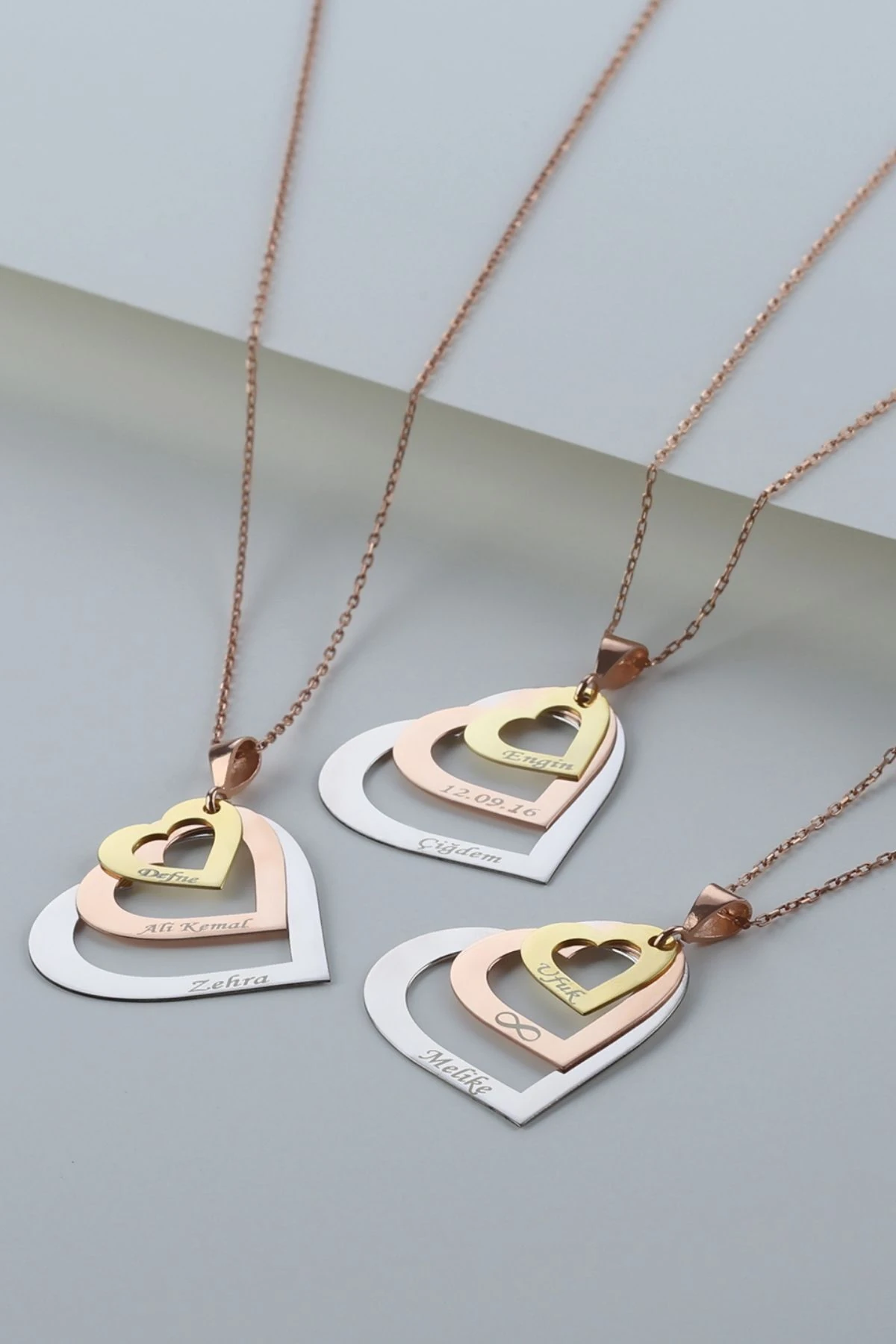 Gümüş Isimli Üç Kalpli Kolye