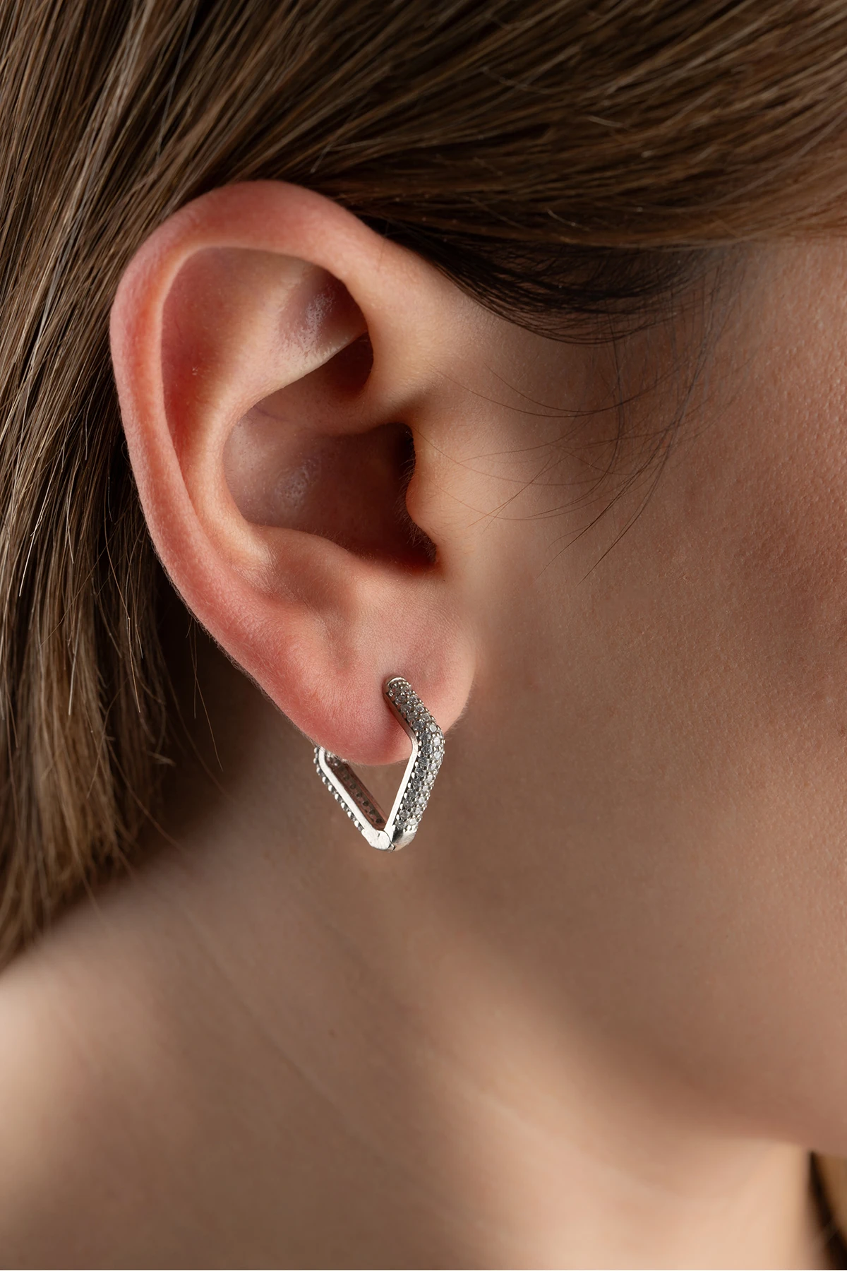 Gümüş Zirkon Taşlı Trend Halka Küpe