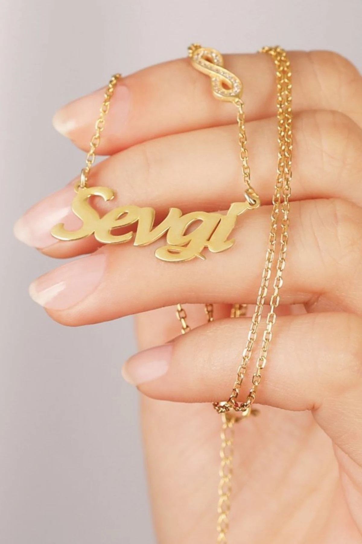 Gümüş Isimli Sonsuz Figürlü Kolye