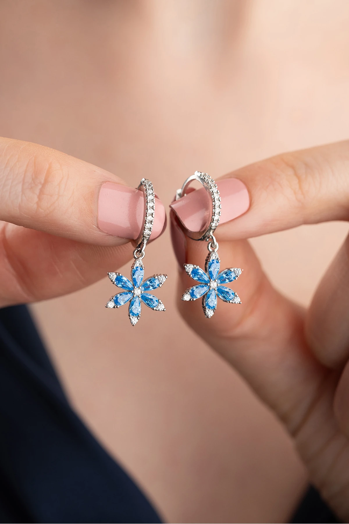 Gümüş Lotus Çiçeği Küpe