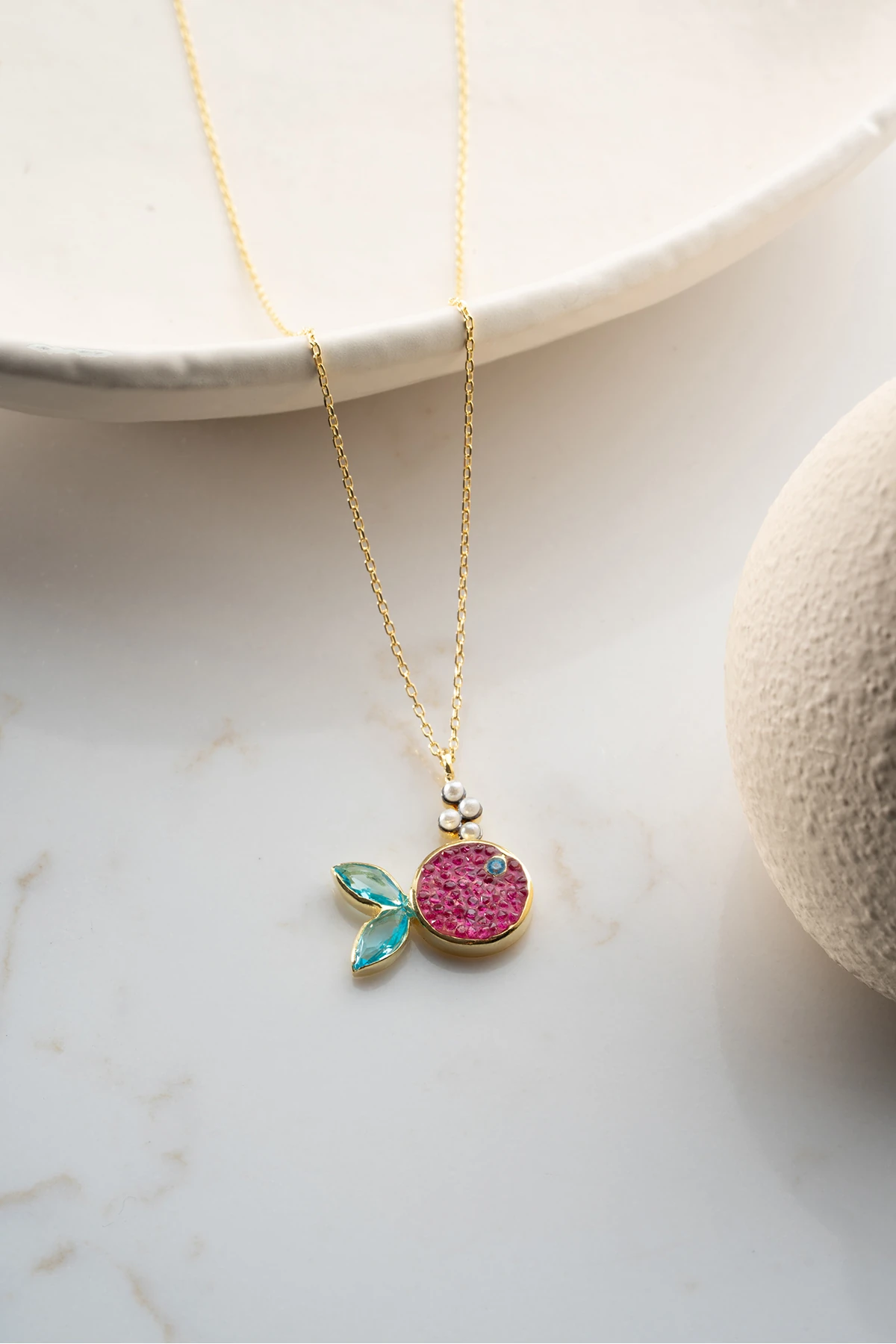 Gümüş İncili Balık Kolye