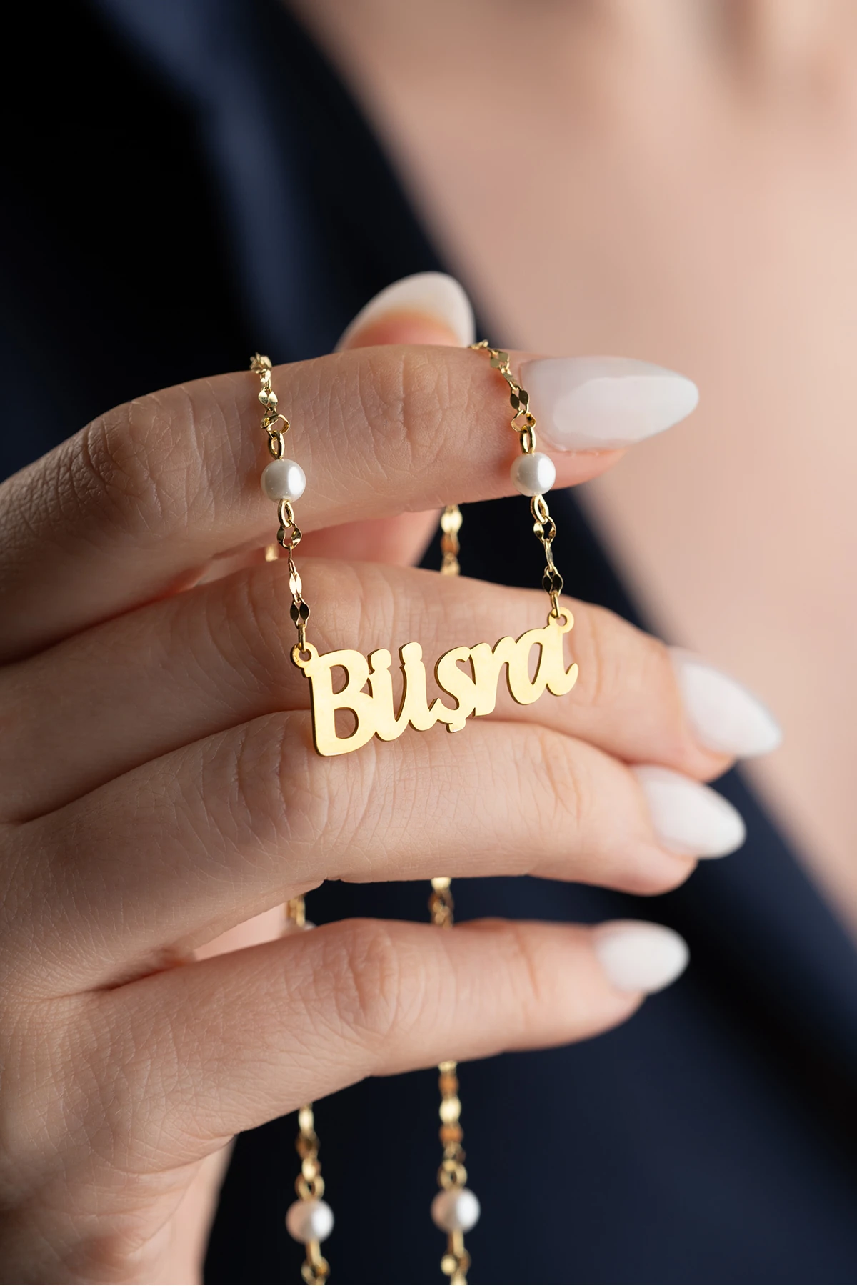 Gümüş İncili İsimli Kişiye Özel Kolye