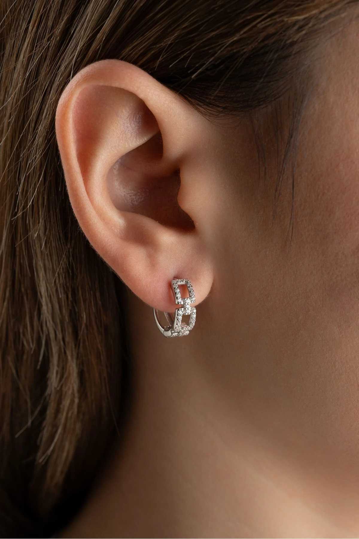 Gümüş Kare Örgü Halka Küpe