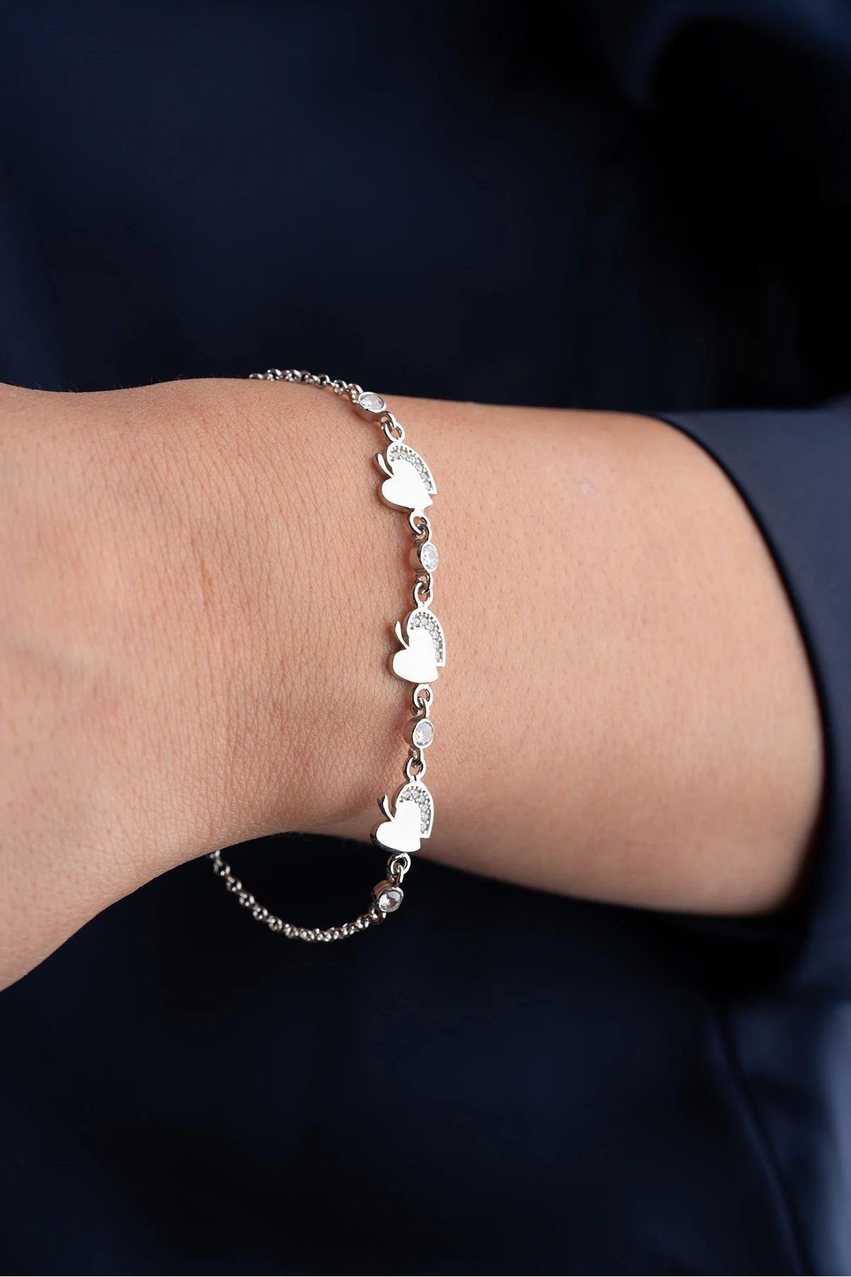 Gümüş Yarım Kalp Elma Bileklik