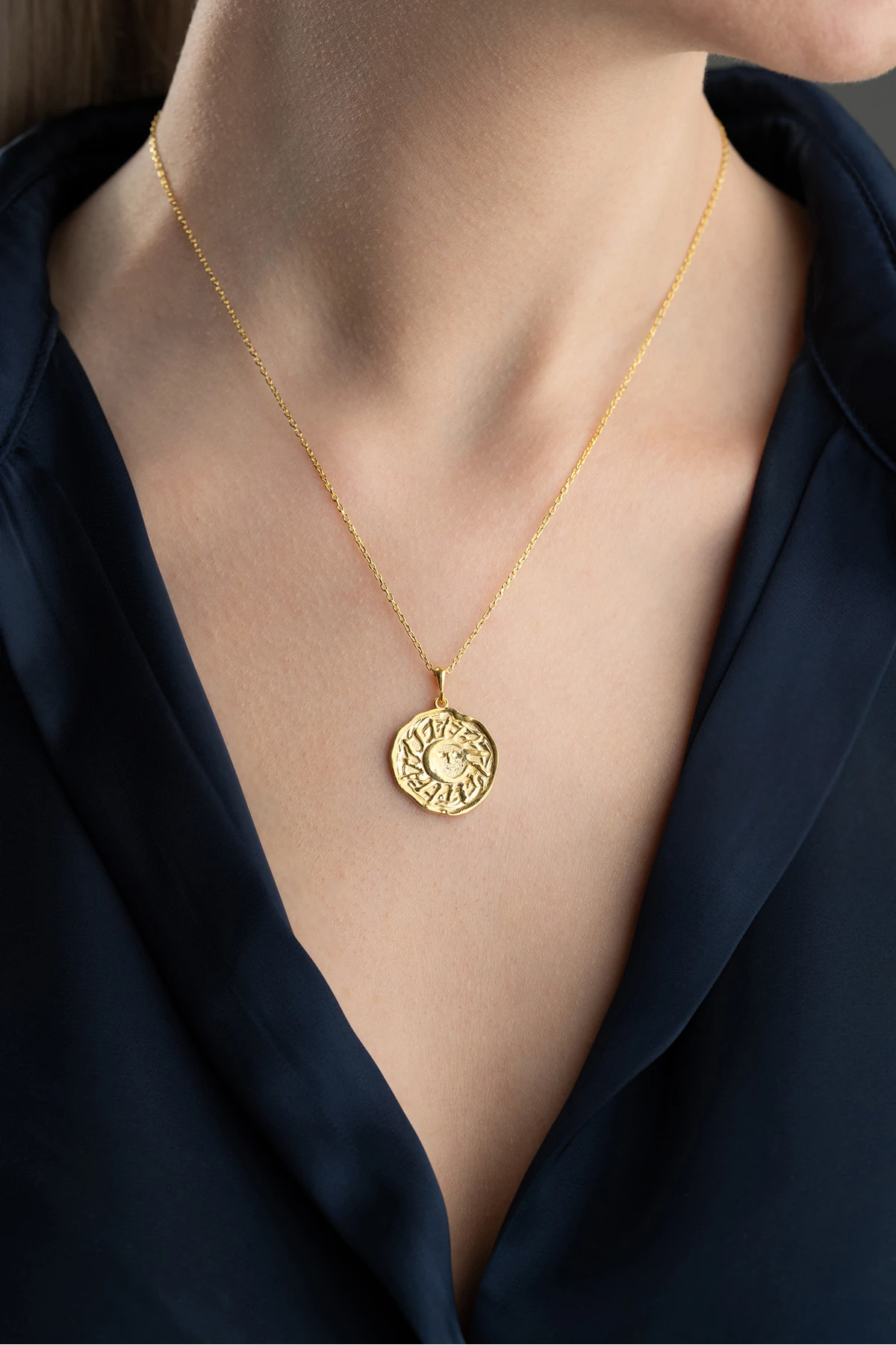 Gümüş Güneş Kolye