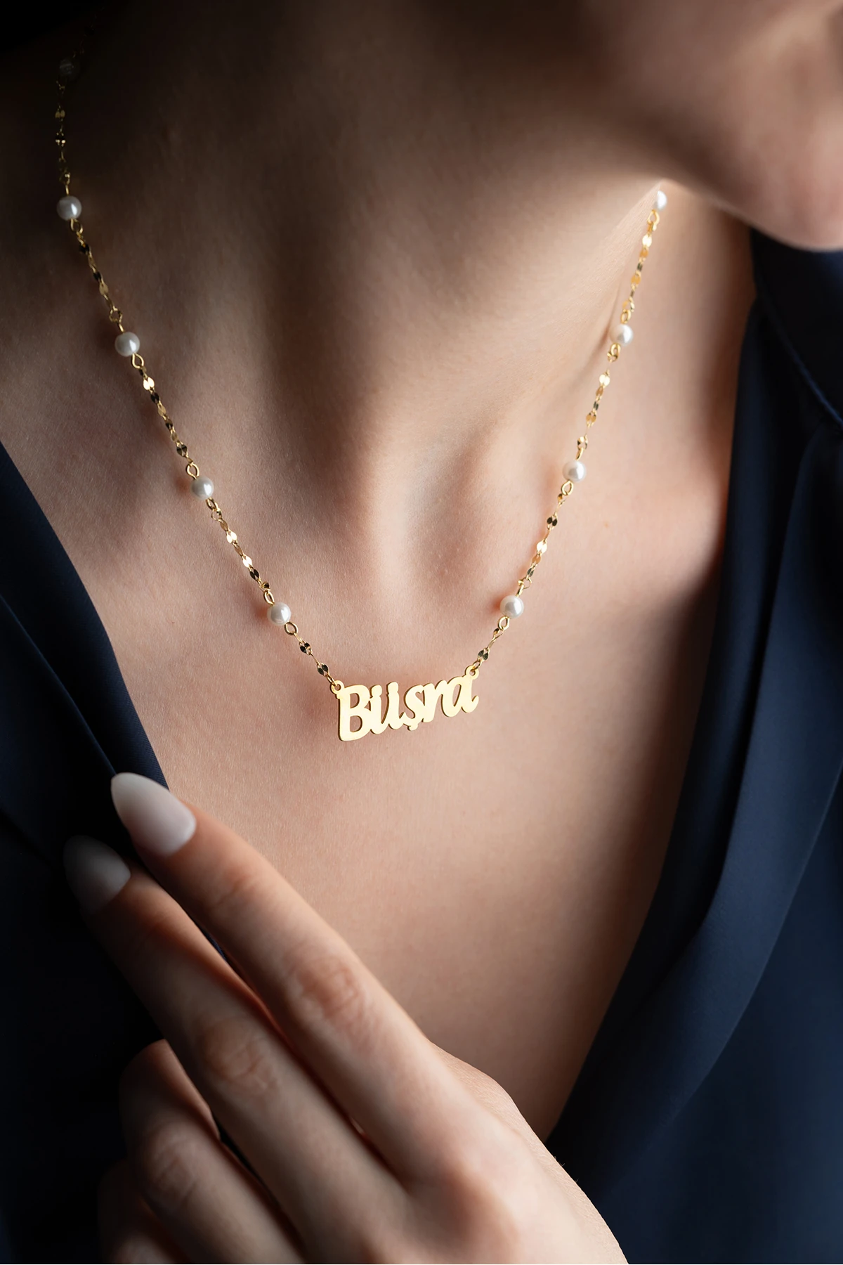 Gümüş İncili İsimli Kişiye Özel Kolye