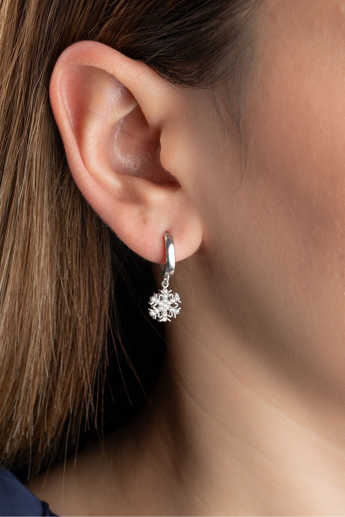 Gümüş Kartanesi Gümüş Küpe