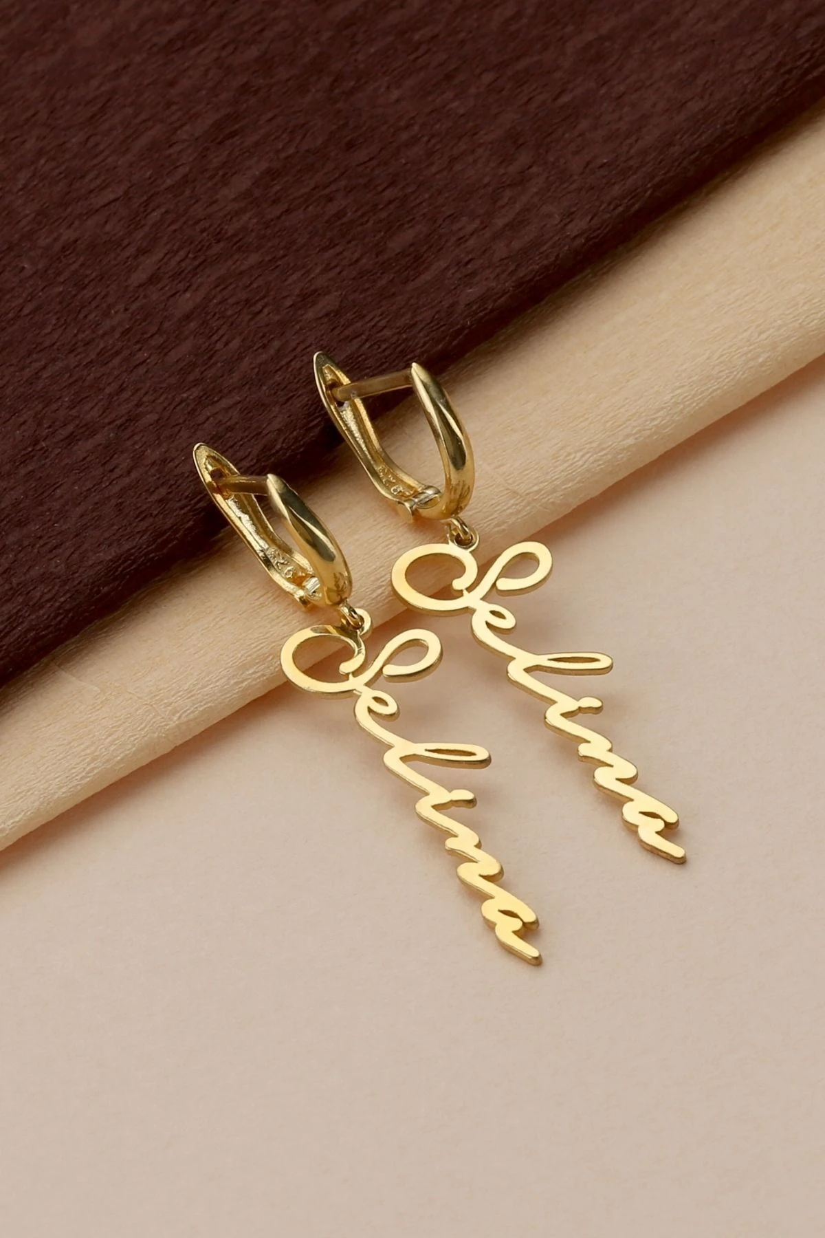 Gümüş Kişiye Özel Italik Isimli Küpe