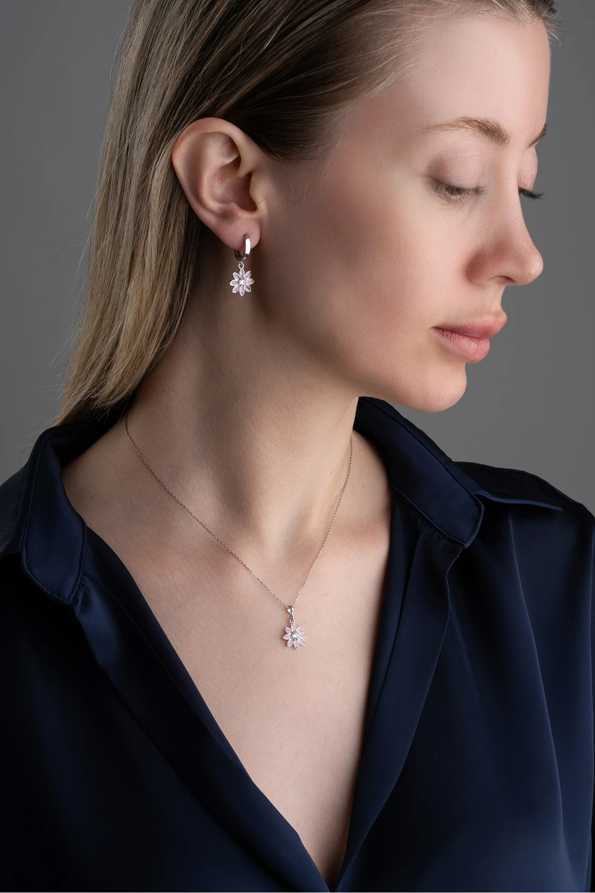 Gümü Pembe Taşlı Lotus Takı (Kolye-Küpe) Seti