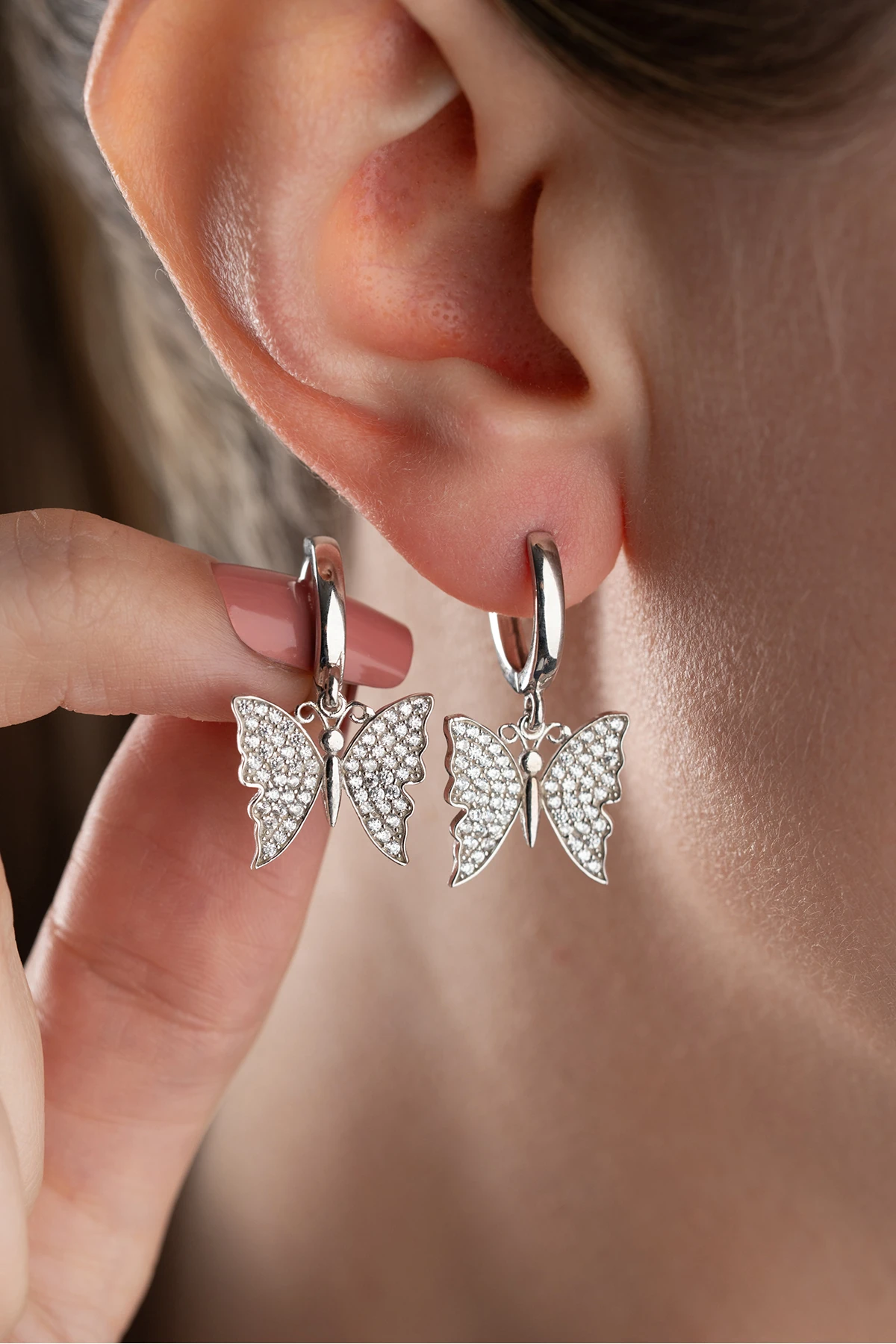 Gümüş Kelebek Küpe Küpe