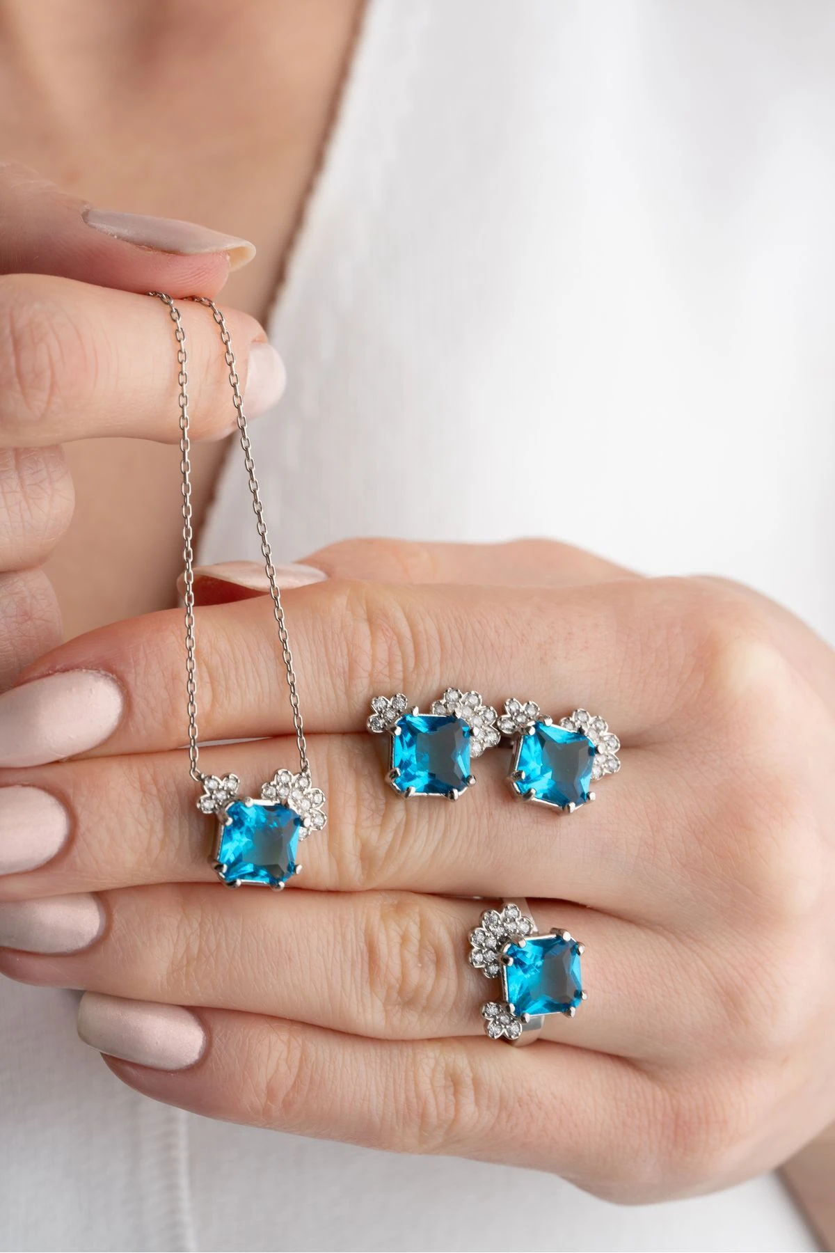 Gümüş Baget Taşlı Takı Seti