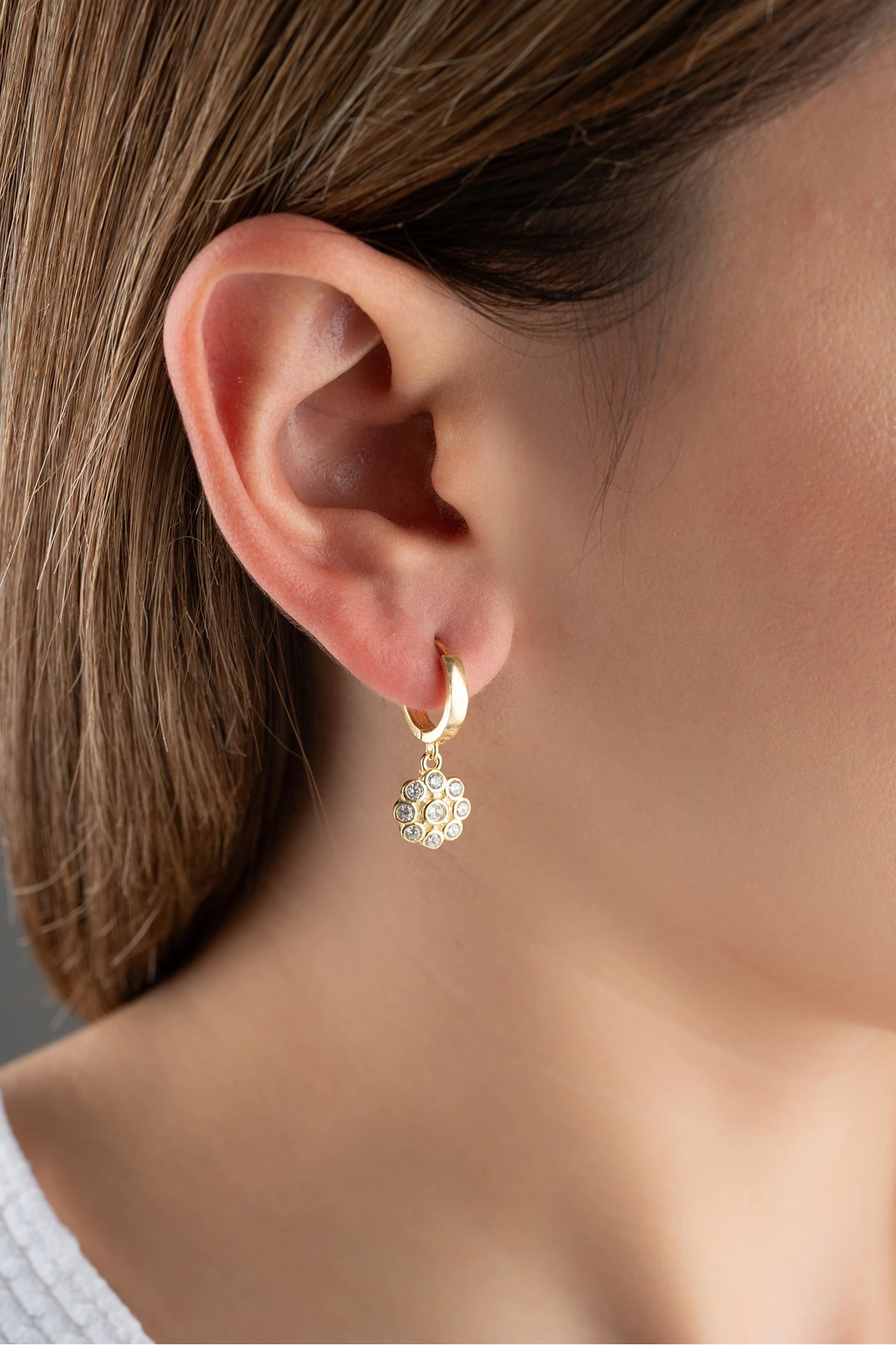 Gümüş Taşlı Çiçek Küpe