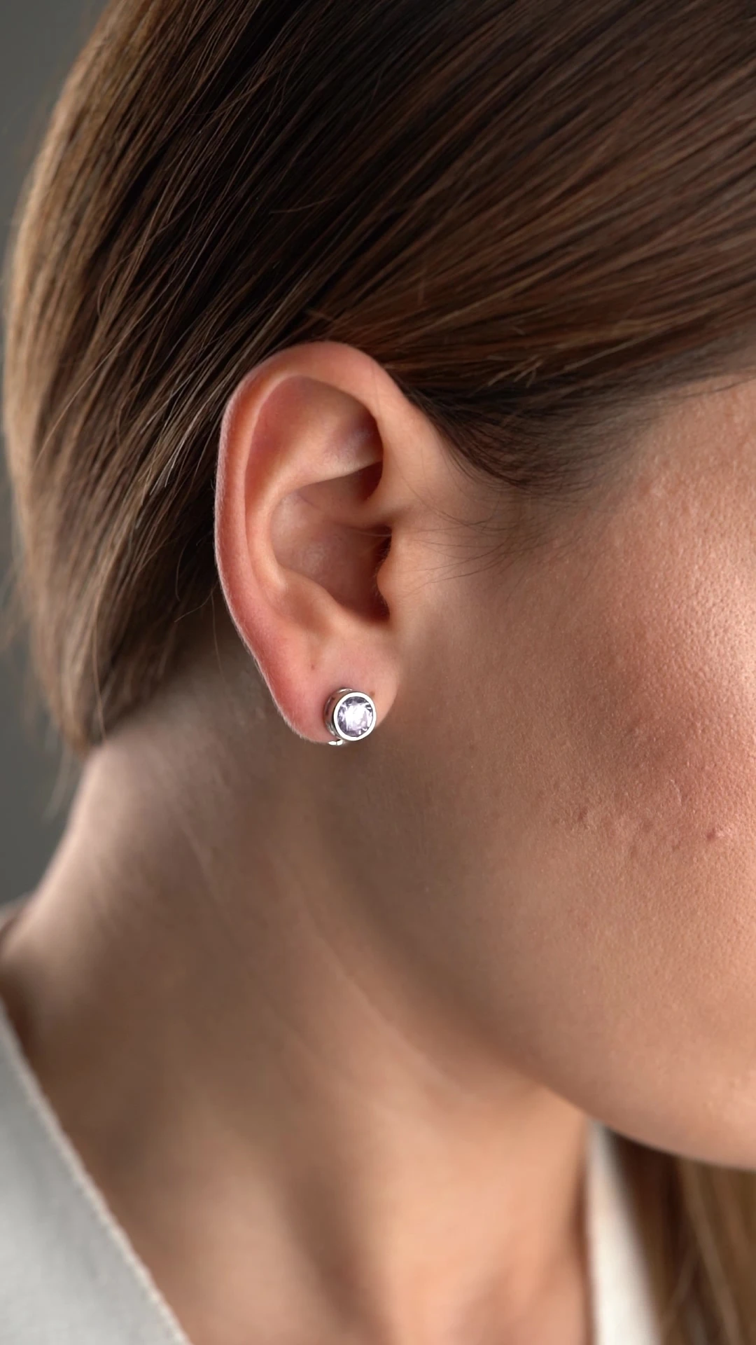 Gümüş Yuvarlak Lila Minik Küpe