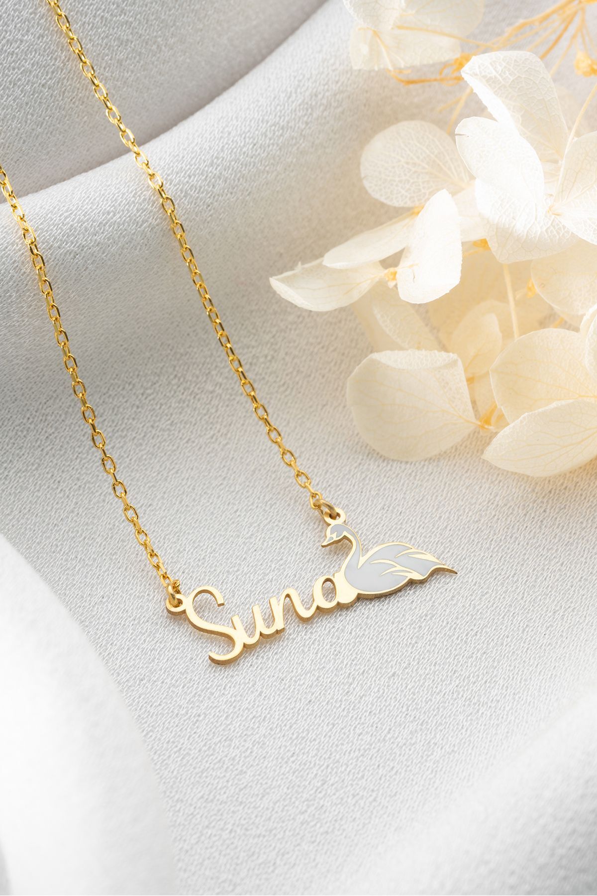 Gümüş İsimli Kuğu Kolye