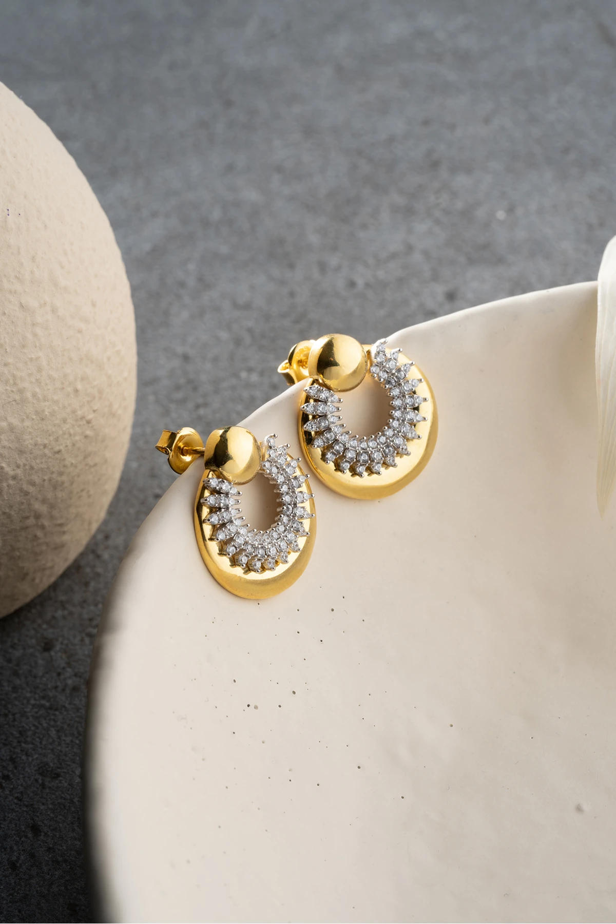 Gümüş Trend Küpe