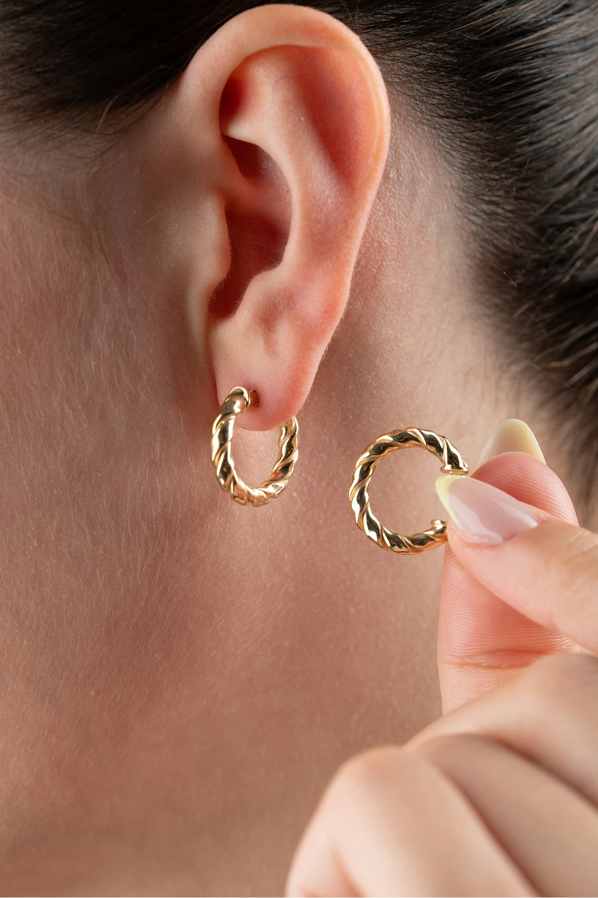 Gümüş Burgu Halka Küpe