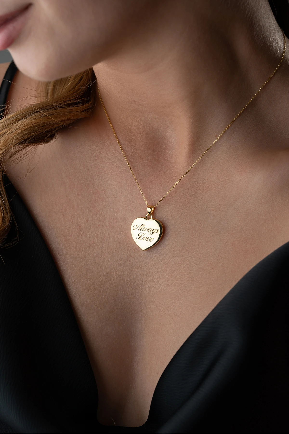 Gümüş Kişiye Özel Kapaklı Kalp Kolye