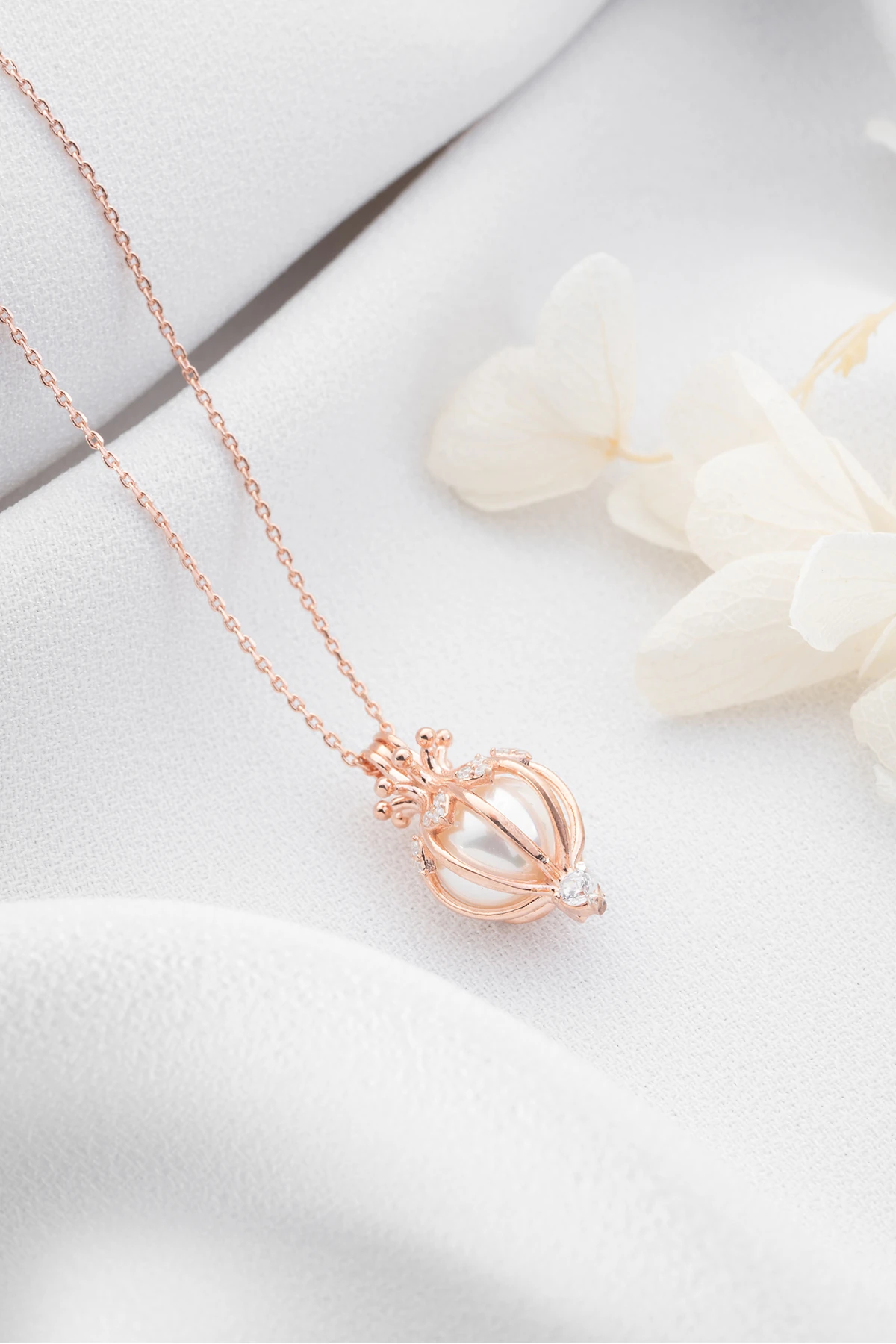 Gümüş Saklı İnci Kolye