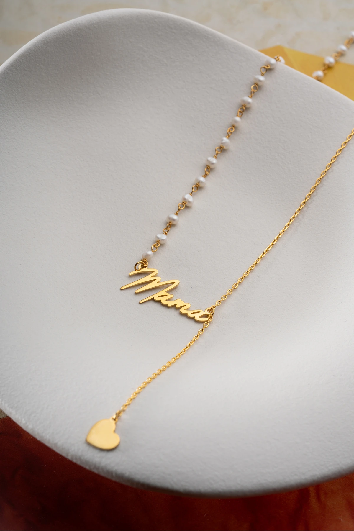 Gümüş Kişiye Özel İncili İsim Kolye