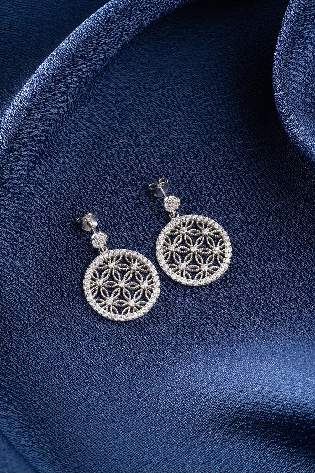 Gümüş Yaşam Çiçeği Küpe