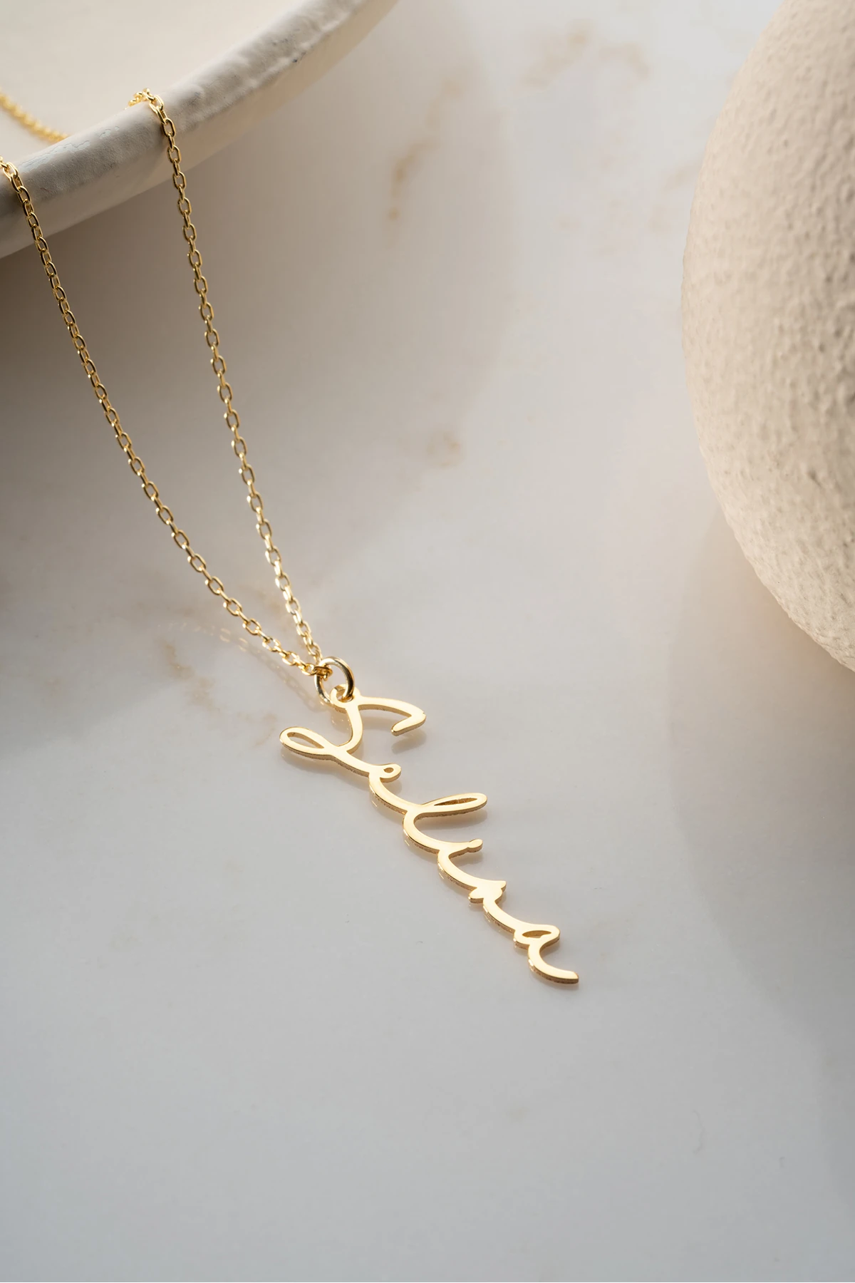 Gümüş Kişiye Özel İsimli Kolye