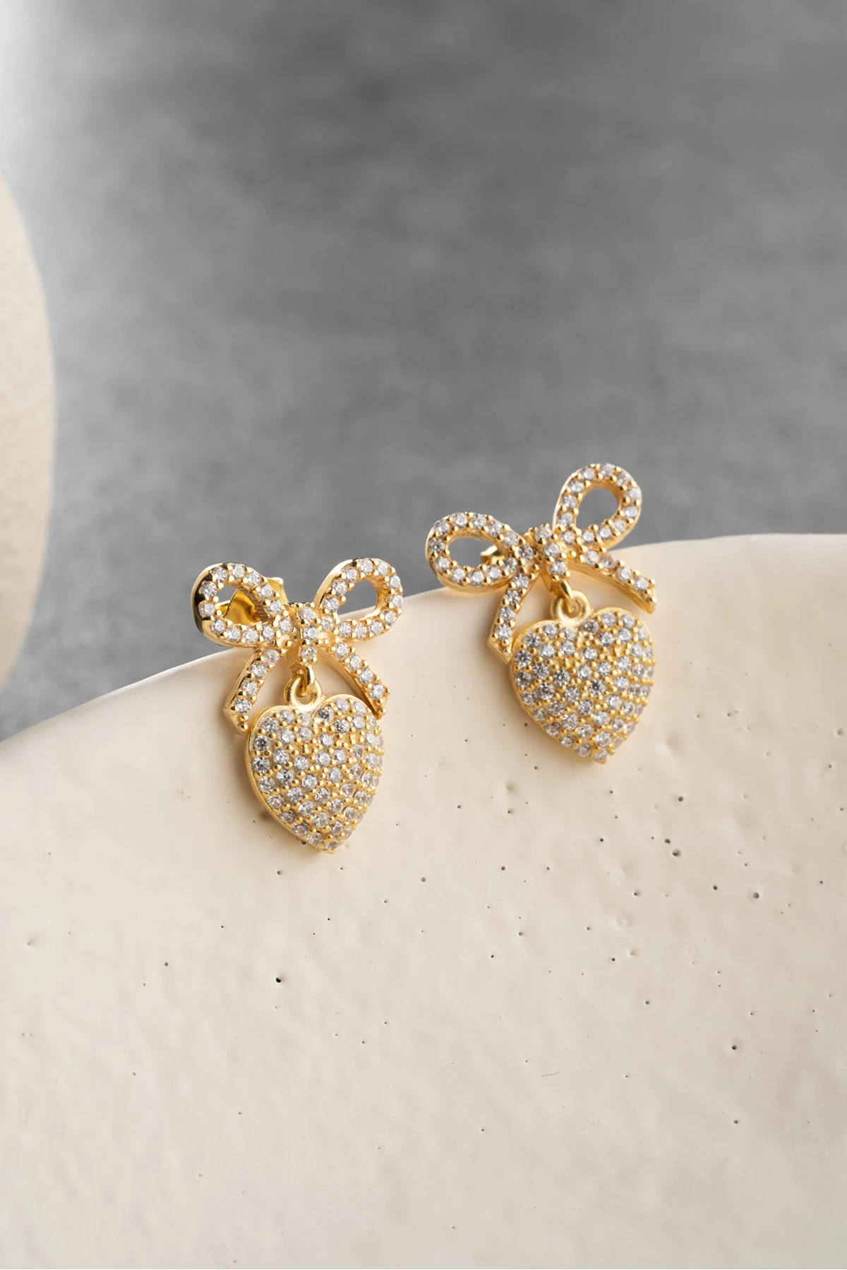 Gümüş Gold Fiyonklu Kalp Küpe