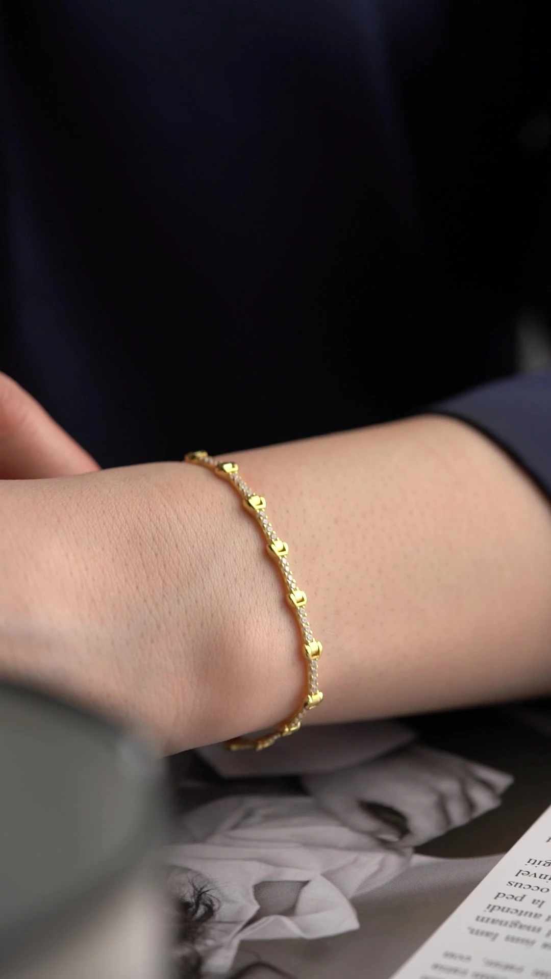 Gümüş Sırataşlı Bileklik