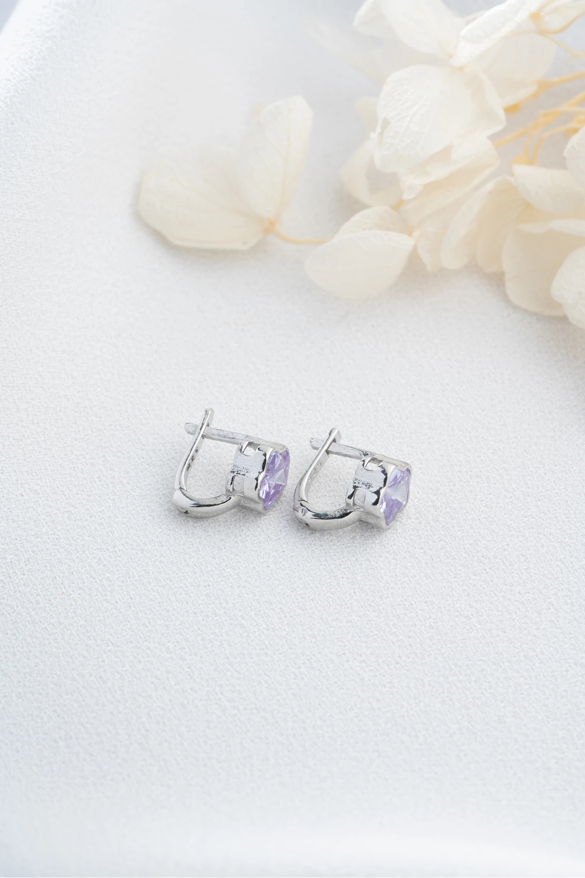 Gümüş Yıldız Minik Küpe