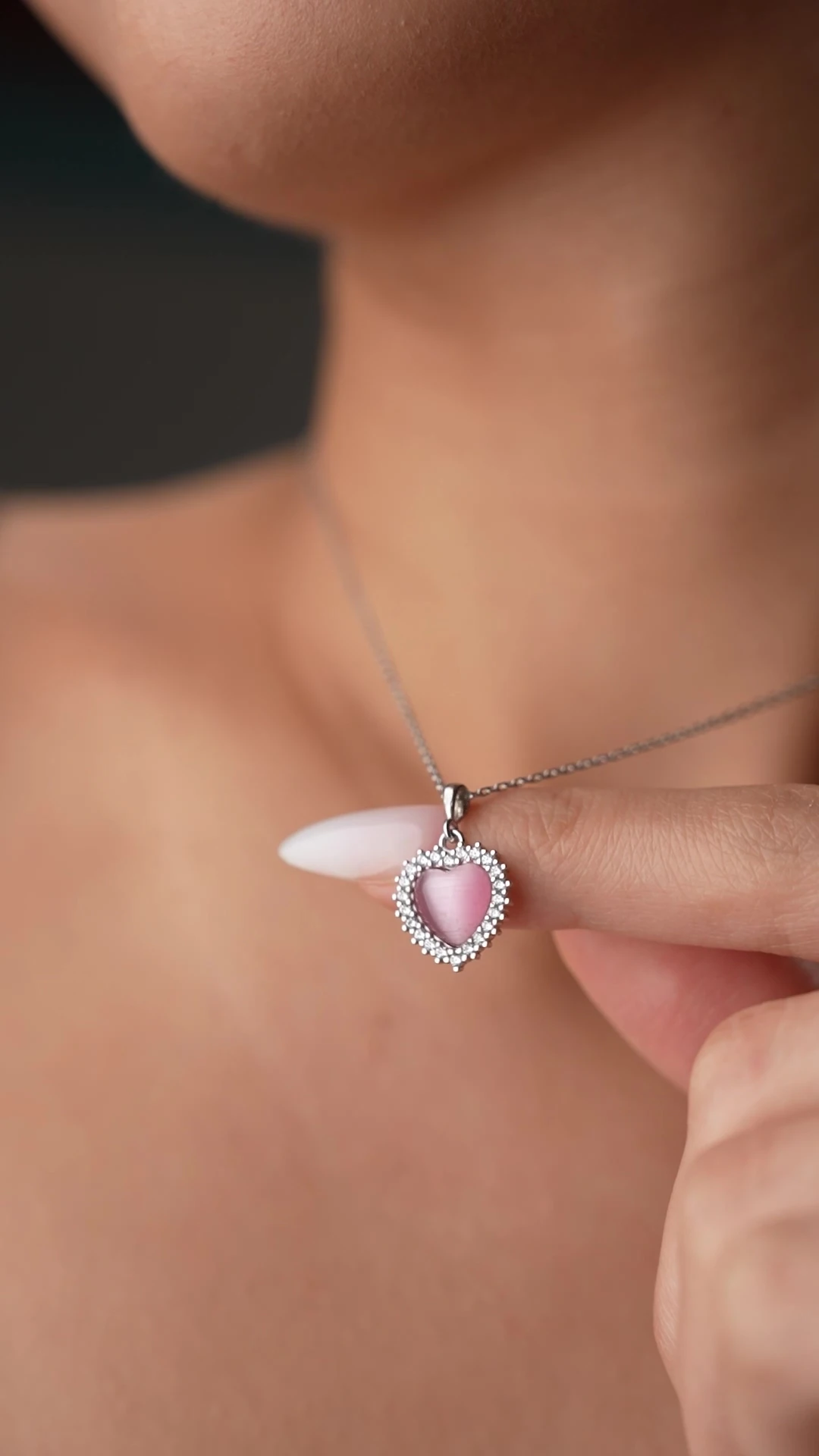 Gümüş Işıklı Kutuda Kalp Aşk Kolye