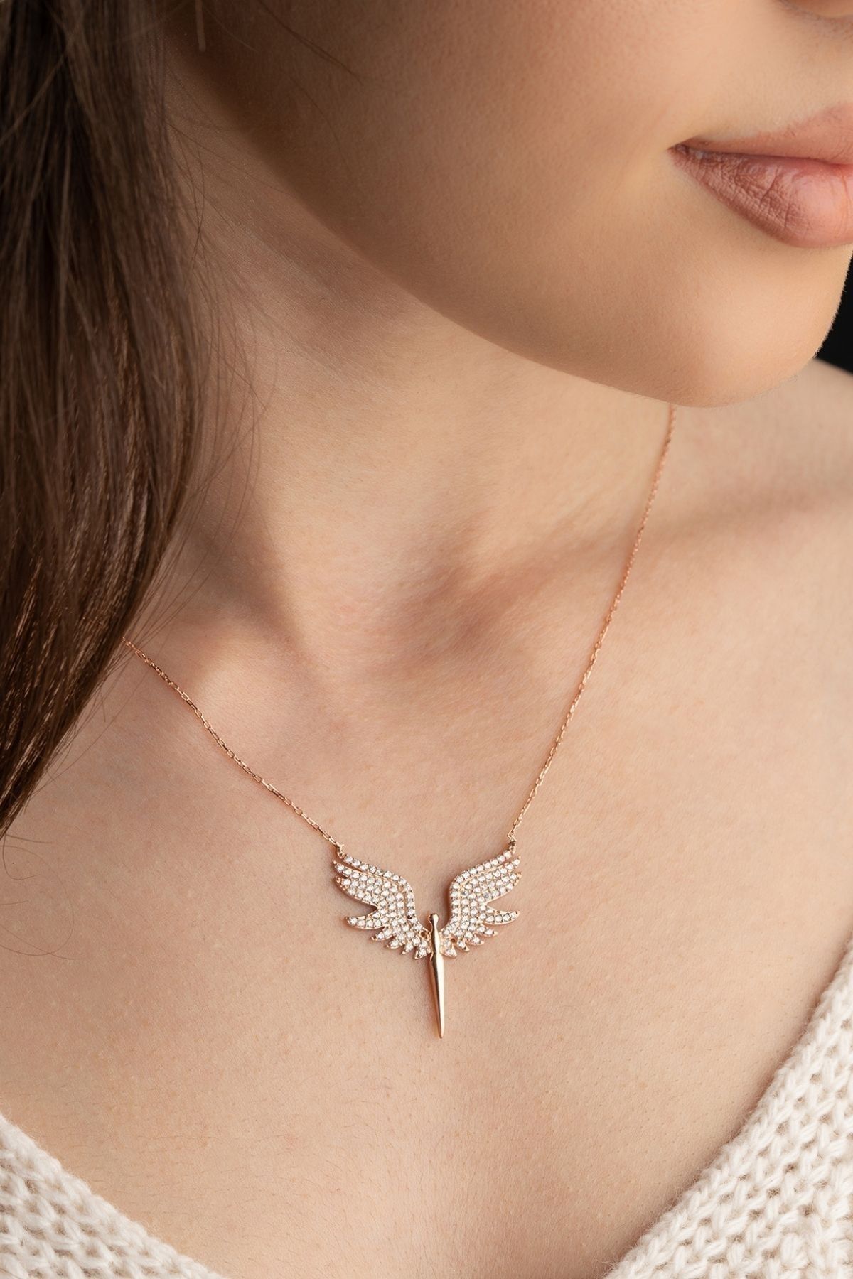 Gümüş Beyaz Kanat Melek Kolye