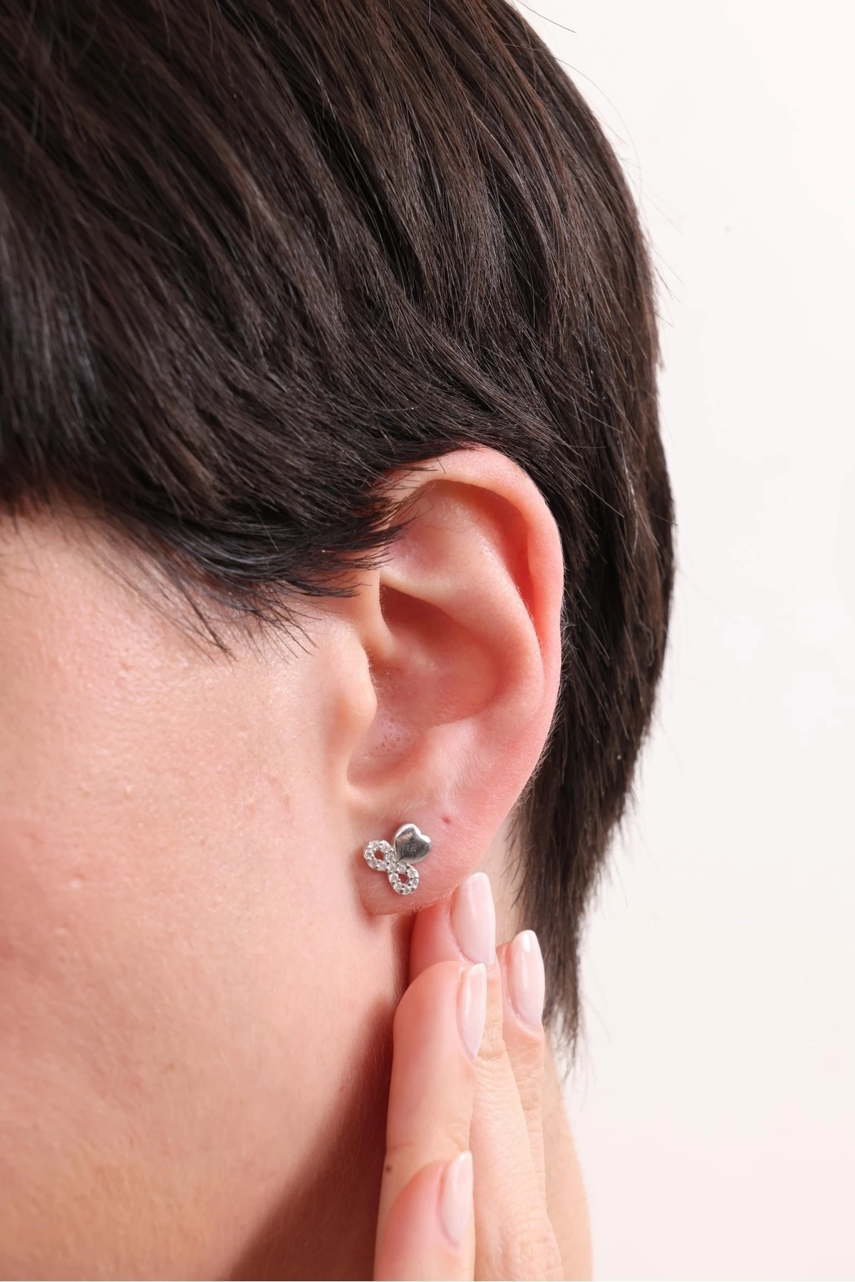 Gümüş Minik Kalpli Sonsuzluk Küpe