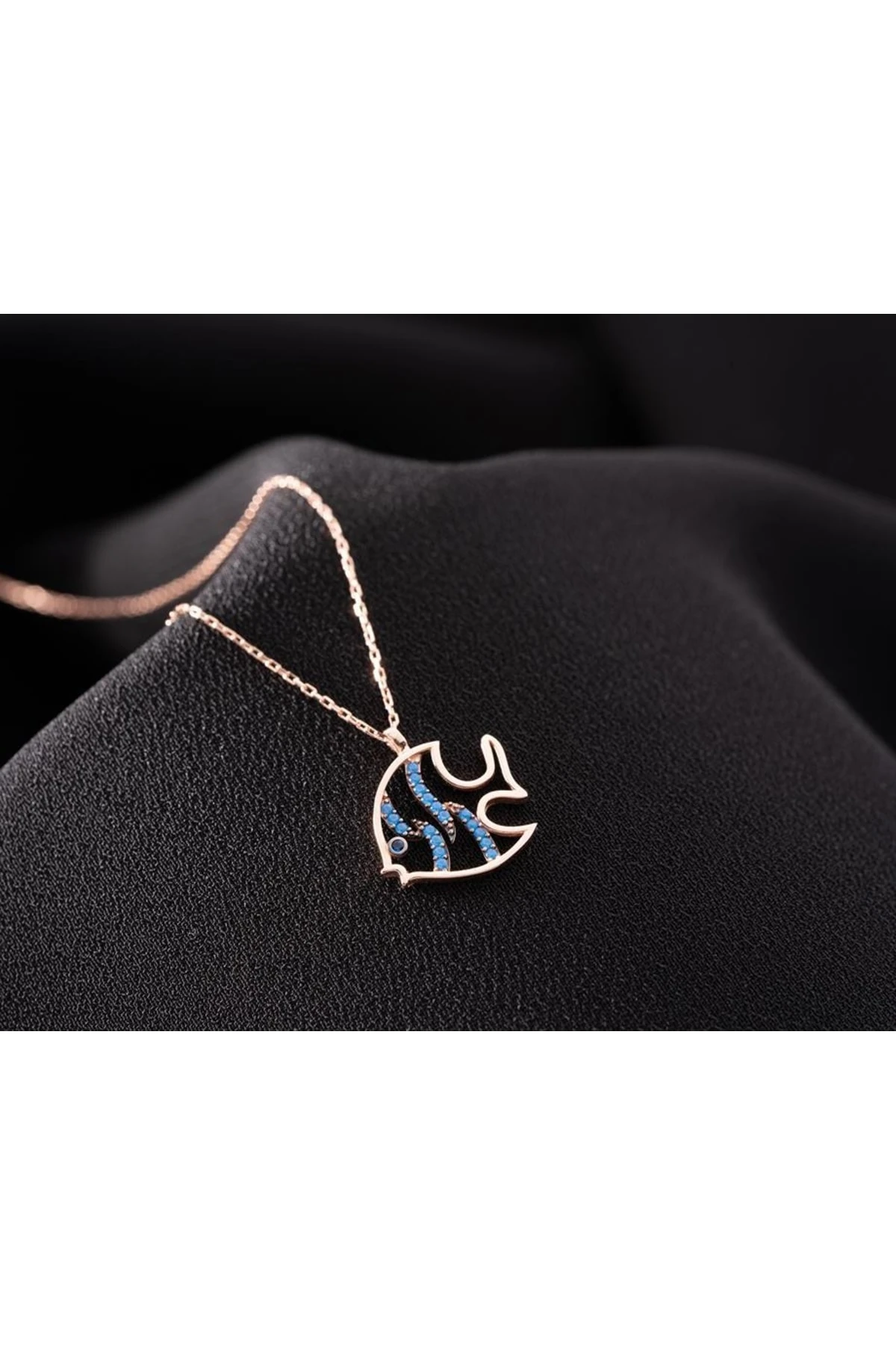 Gümüş Balık Kolye