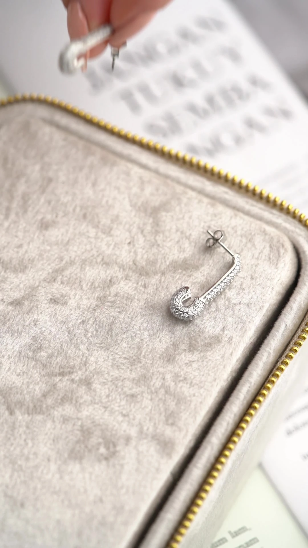 Gümüş İğne Küpe