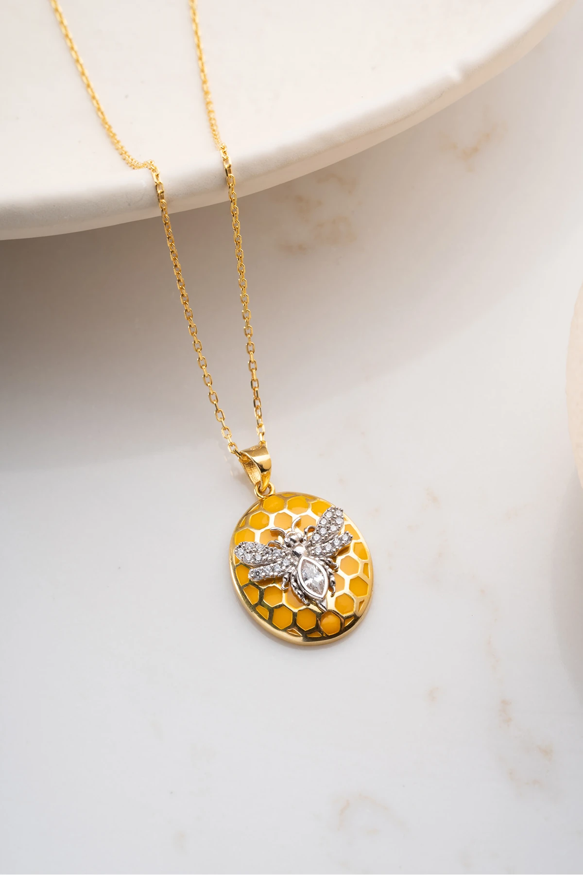 Gümüş Arı Petek Kolye