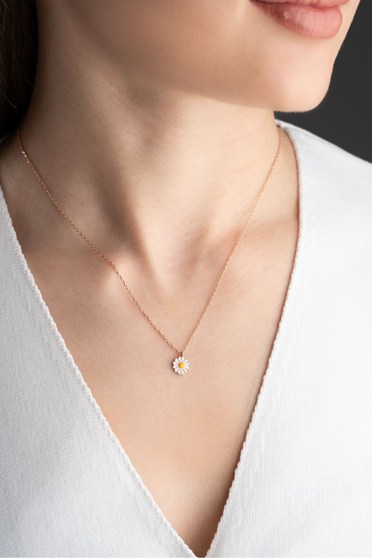 Gümüş Minimal Papatya Kolye