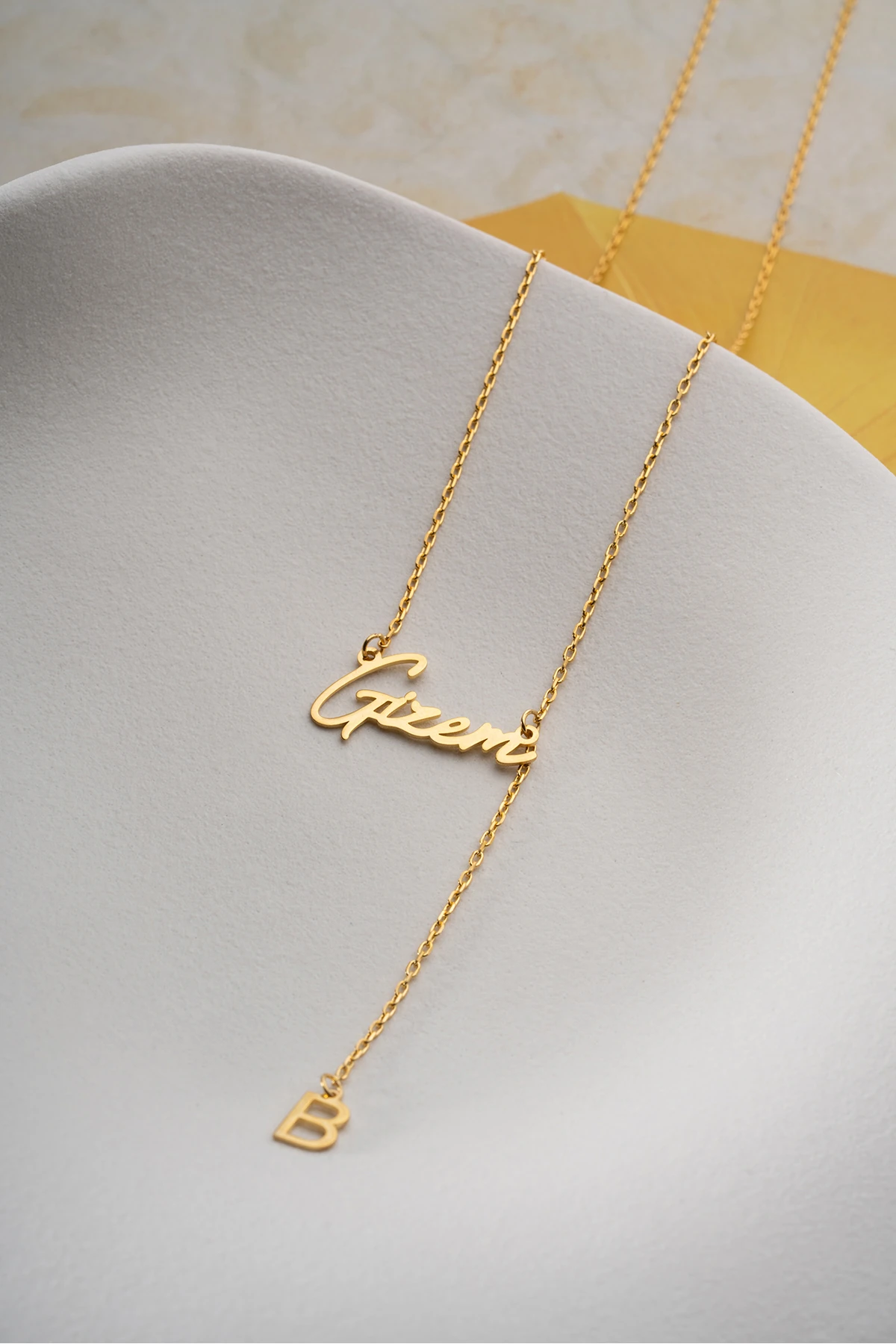 Gümüş Kişiye Özel Harfli İsim Kolye