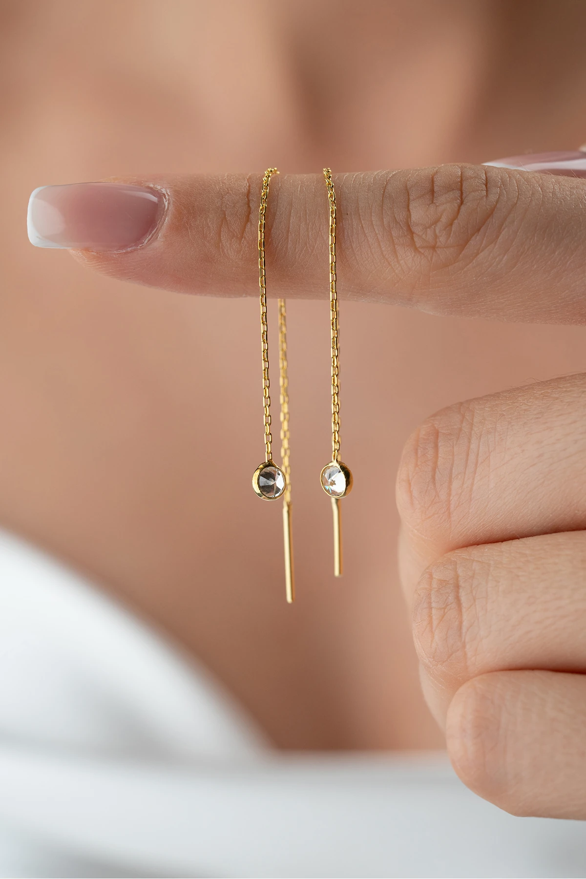 Gümüş Tek Taş Zincir Küpe