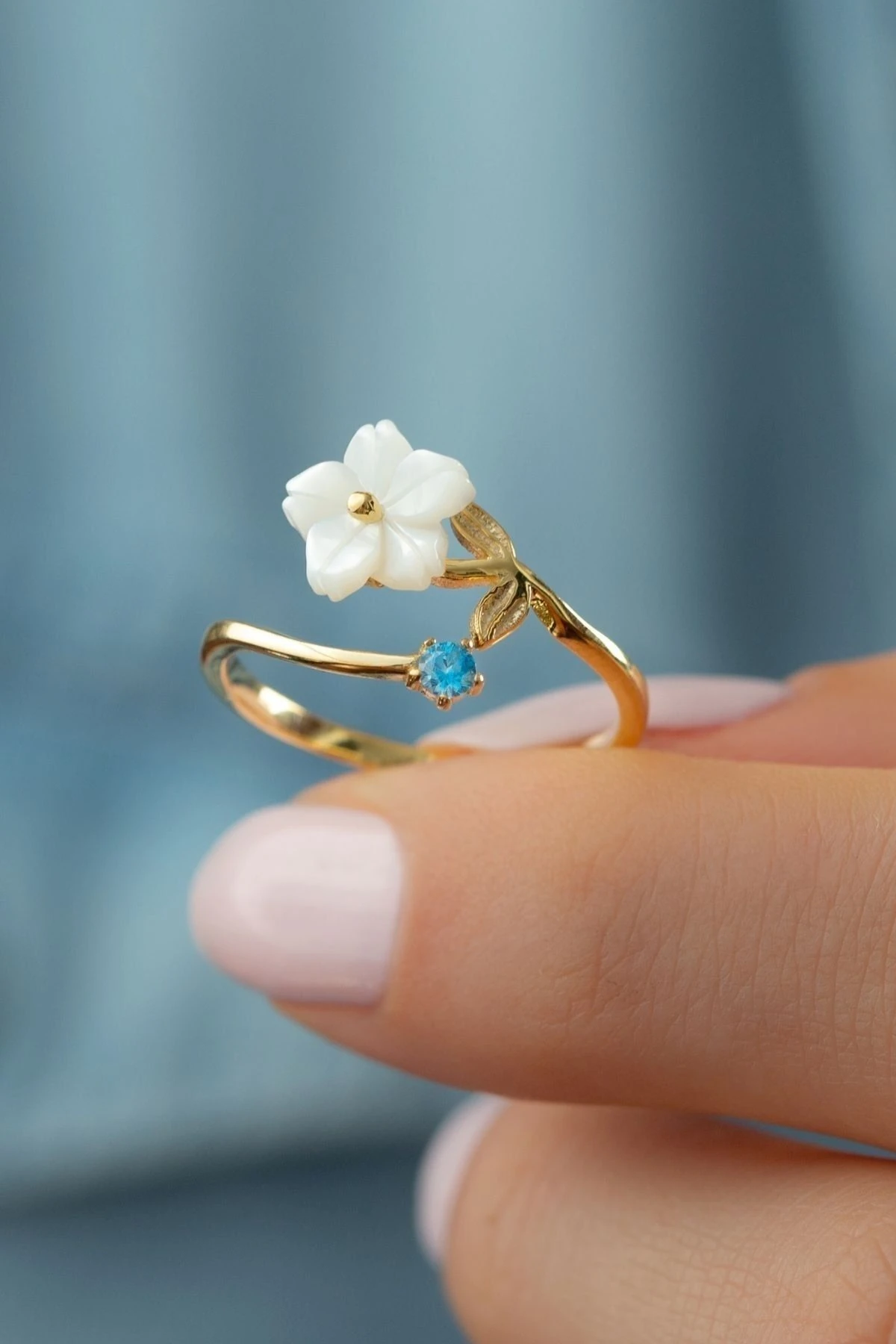 Gümüş Gold Tektaşlı Sedef Yüzük