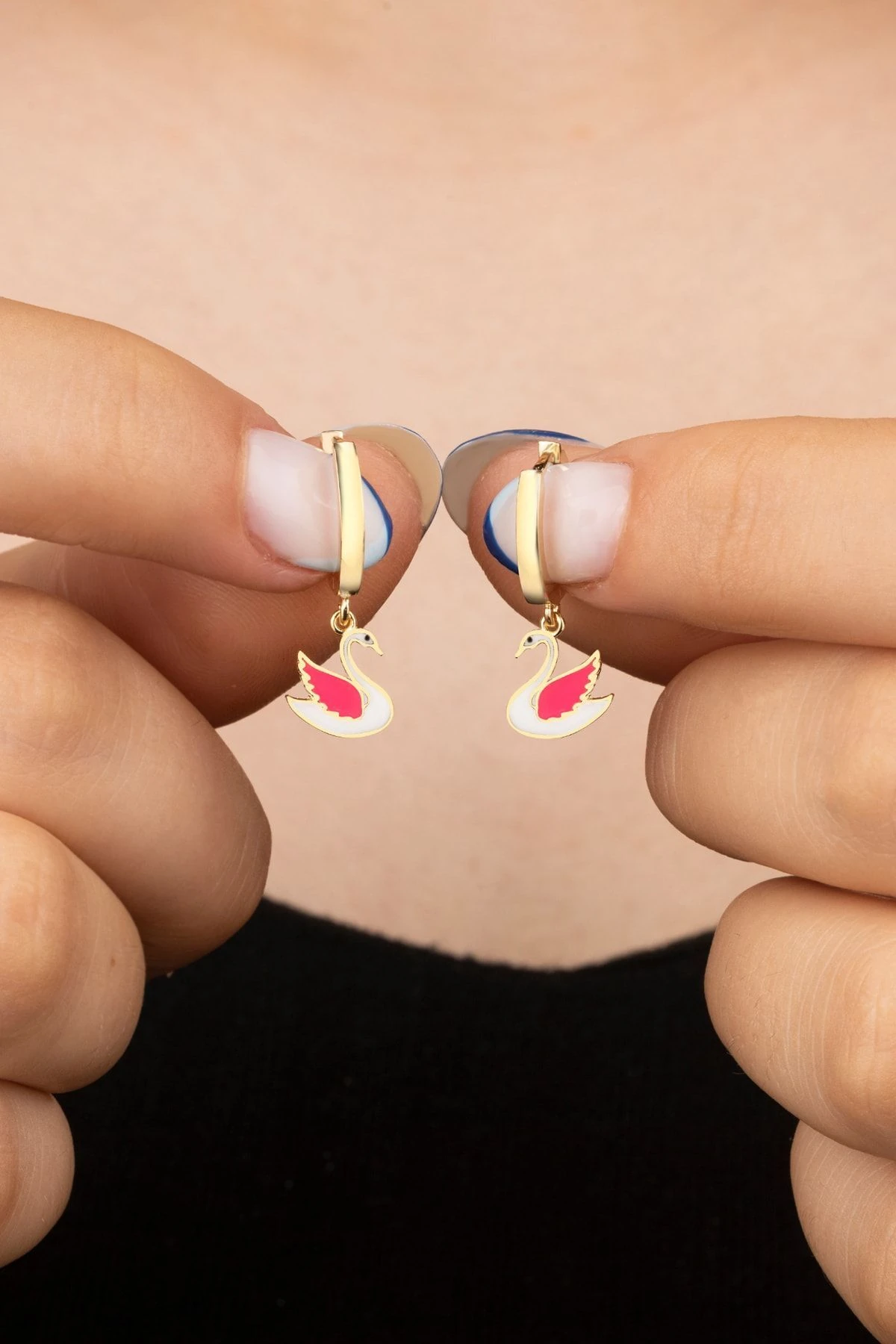 Gümüş Kuğu Çocuk Küpesi