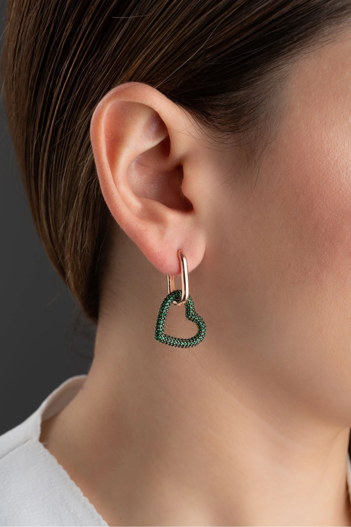 Gümüş Sallantılı Kalp Küpe