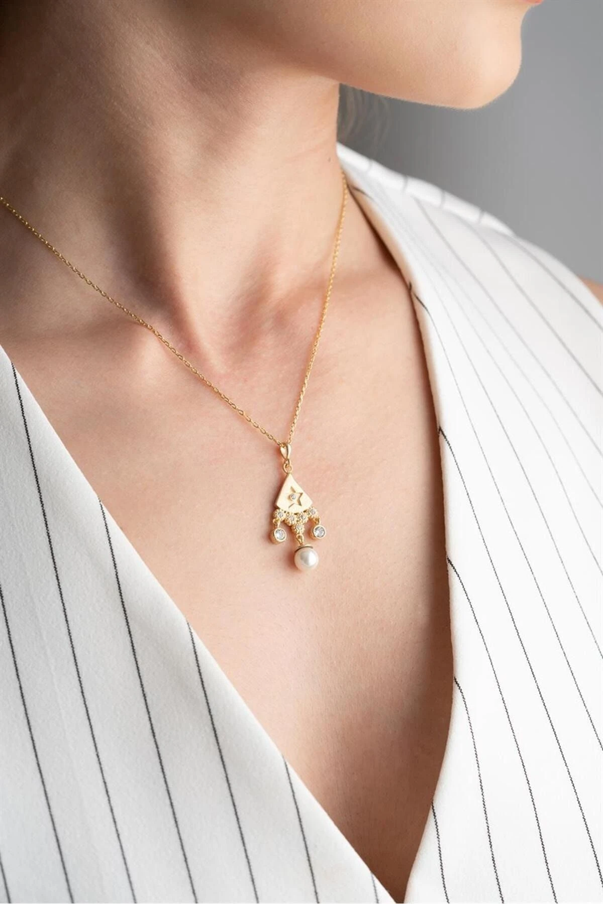 Gold Sallantılı İnci Gümüş Kolye