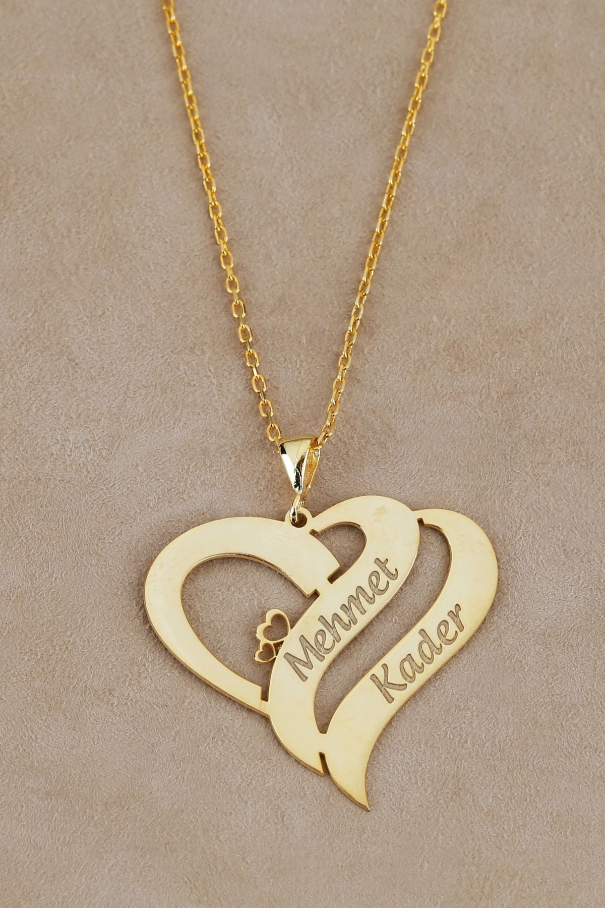 Gümüş Isimli Çift Şeritli Kalp Kolye