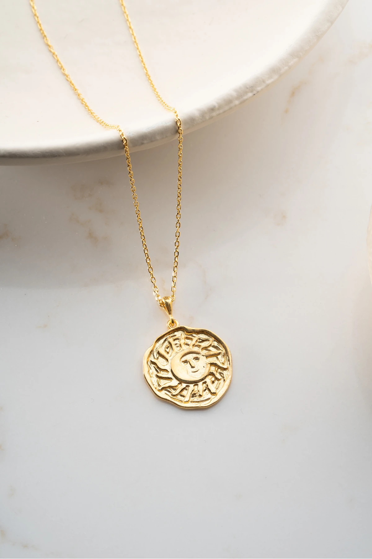 Gümüş Güneş Kolye