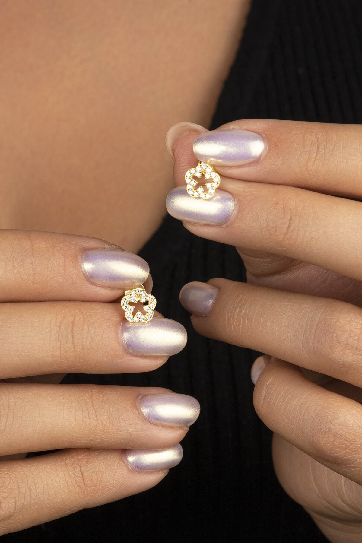 Gold Zirkon Taşlı Çiçek Gümüş Küpe