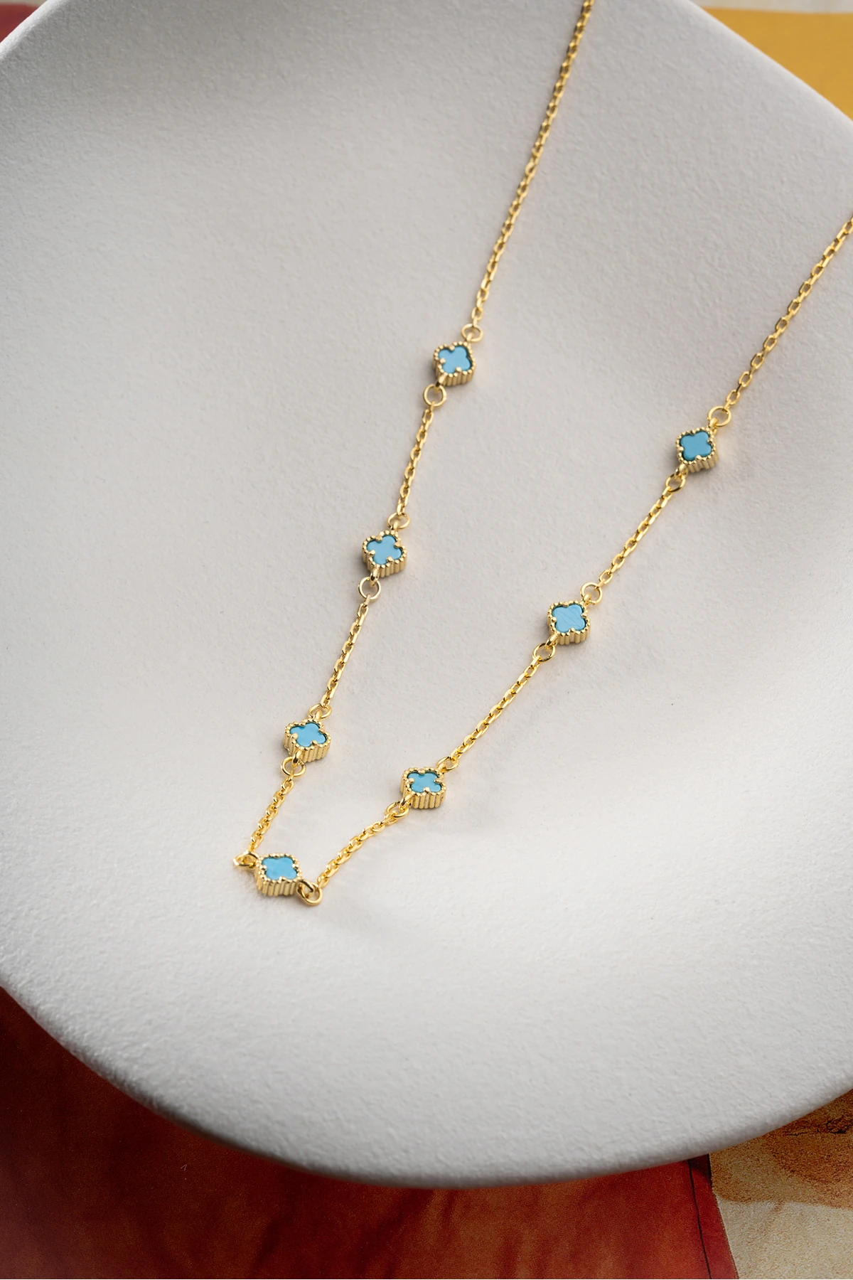 Gümüş Turkuaz Taşlı Yonca Kolye