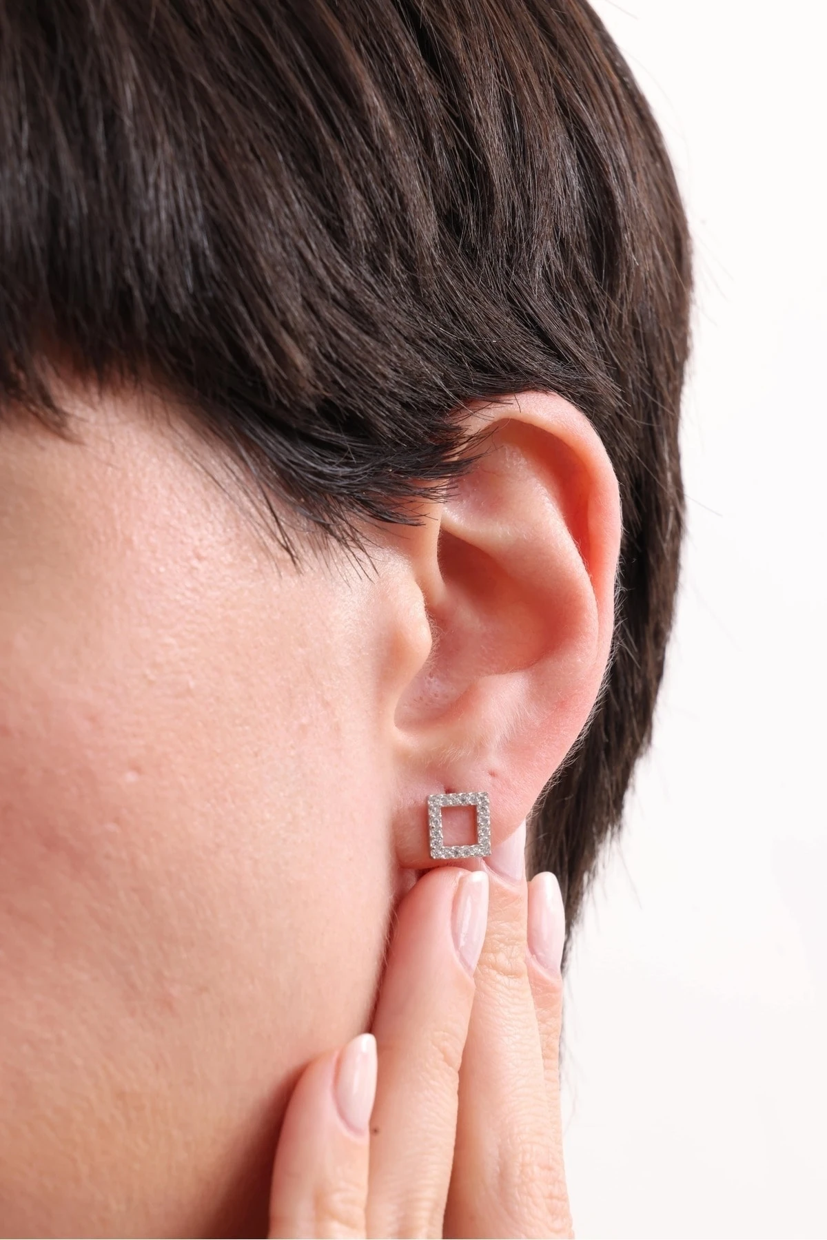 Gümüş Minik Kare Küpe