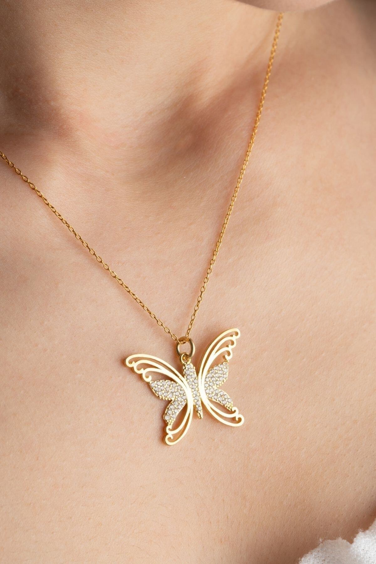 Gümüş Kelebek Kolye