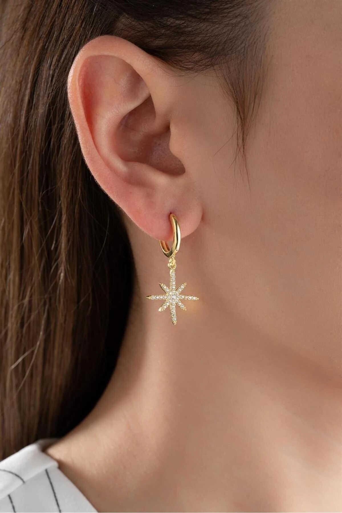 Gold Sallantılı Kutup Yıldızı Gümüş Küpe